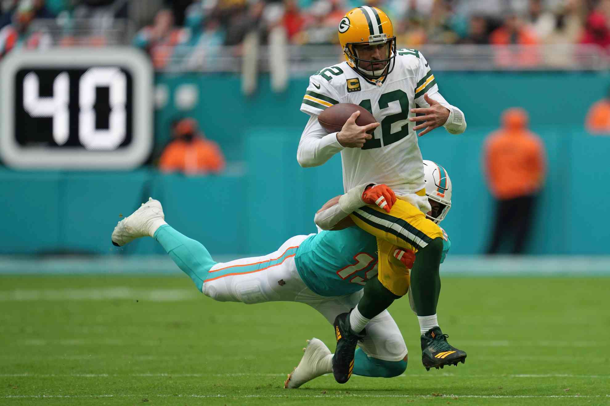 Packers 26-20 Dolphins: Aaron Rodgers keeps unlikely playoff dream with improbable Packers vs. Dolphins Christmas miracle | Marca