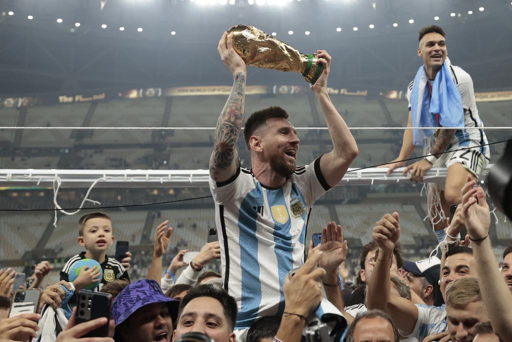 Messi celebra el título de campeón del mundo.