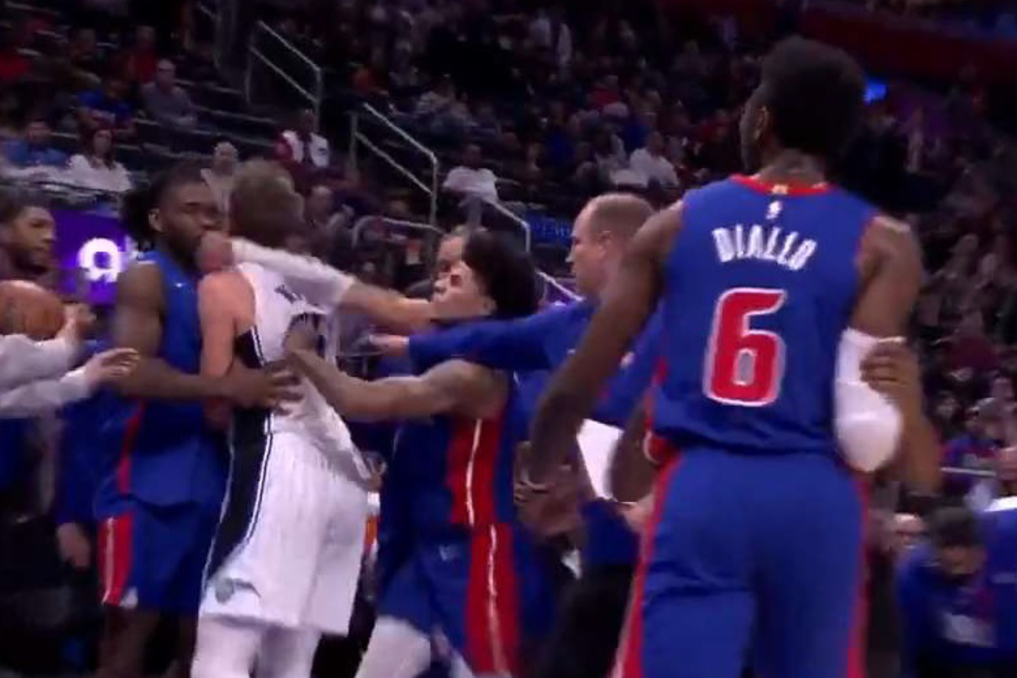 Magic vs. Pistons brawl.