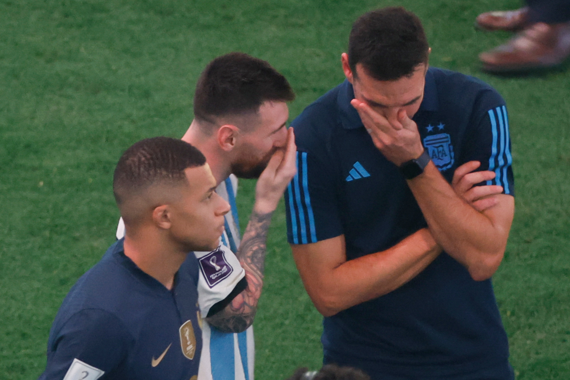 Kylian Mbappe reveals what he said to Leo Messi after the World Cup final in Qatar