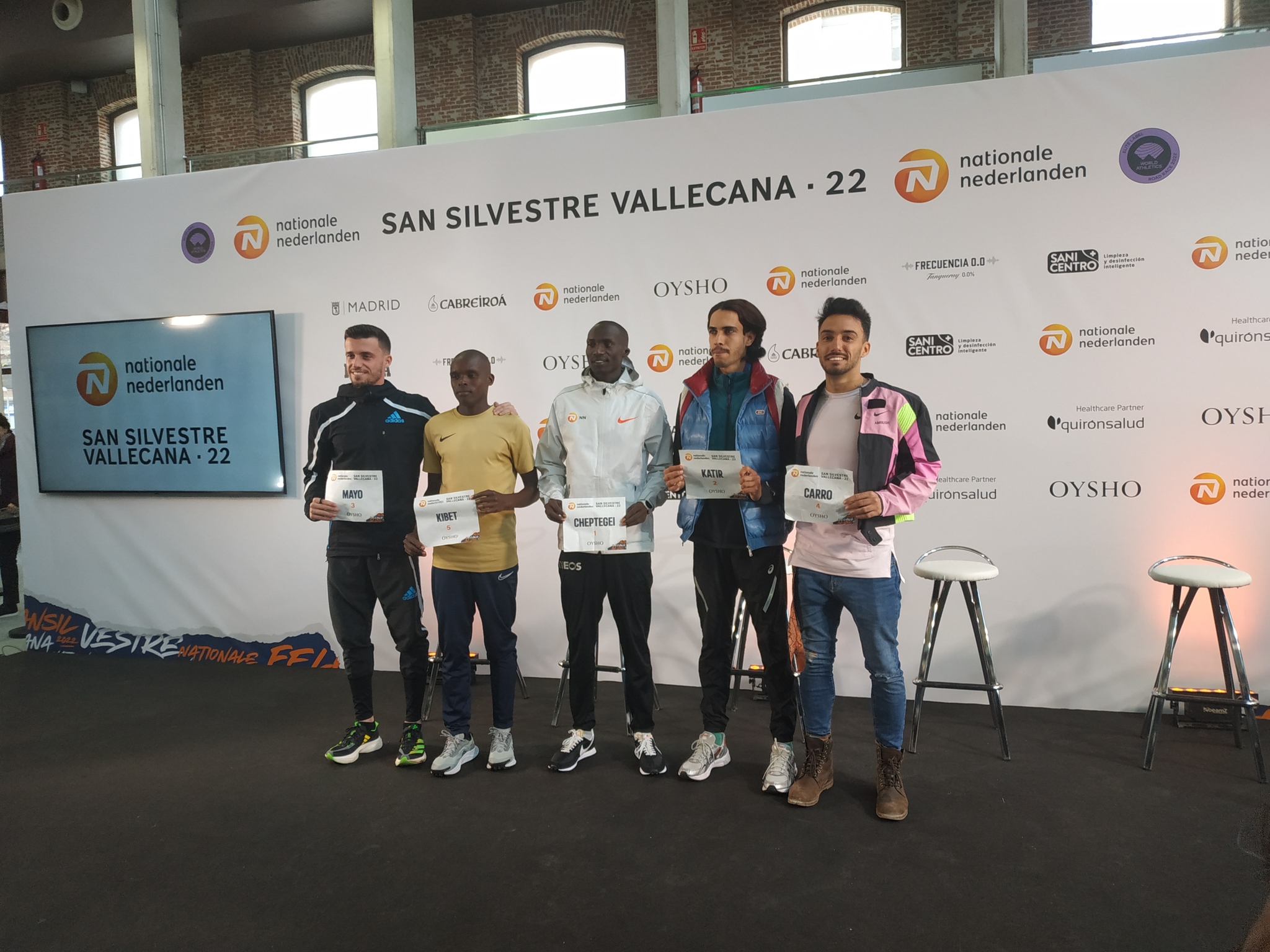 Presentación de los atletas de la San Silvestre Vallecana 2022/ Foto: @elultimorunner