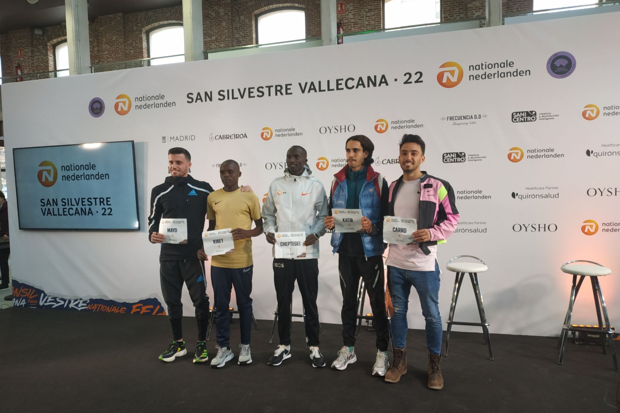Presentacin de los atletas de la San Silvestre Vallecana 2022/ Foto: @elultimorunner