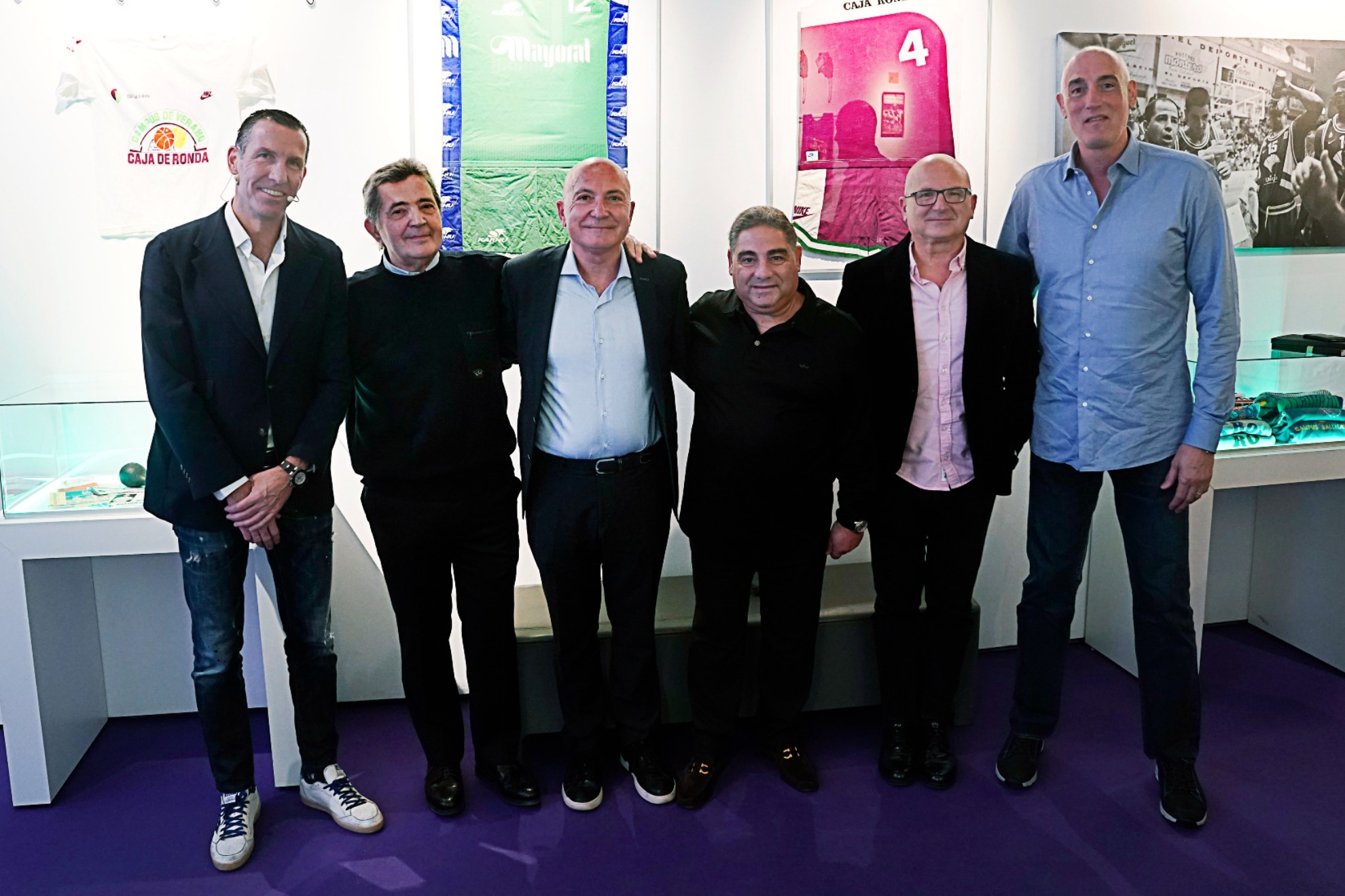 De izquierda a derecha; Nacho Rodríguez, Mario Pesquera, Antonio Jesús López Nieto, Antonio Jesús Merchán, Pedro Ramírez y Rafa Vecina.