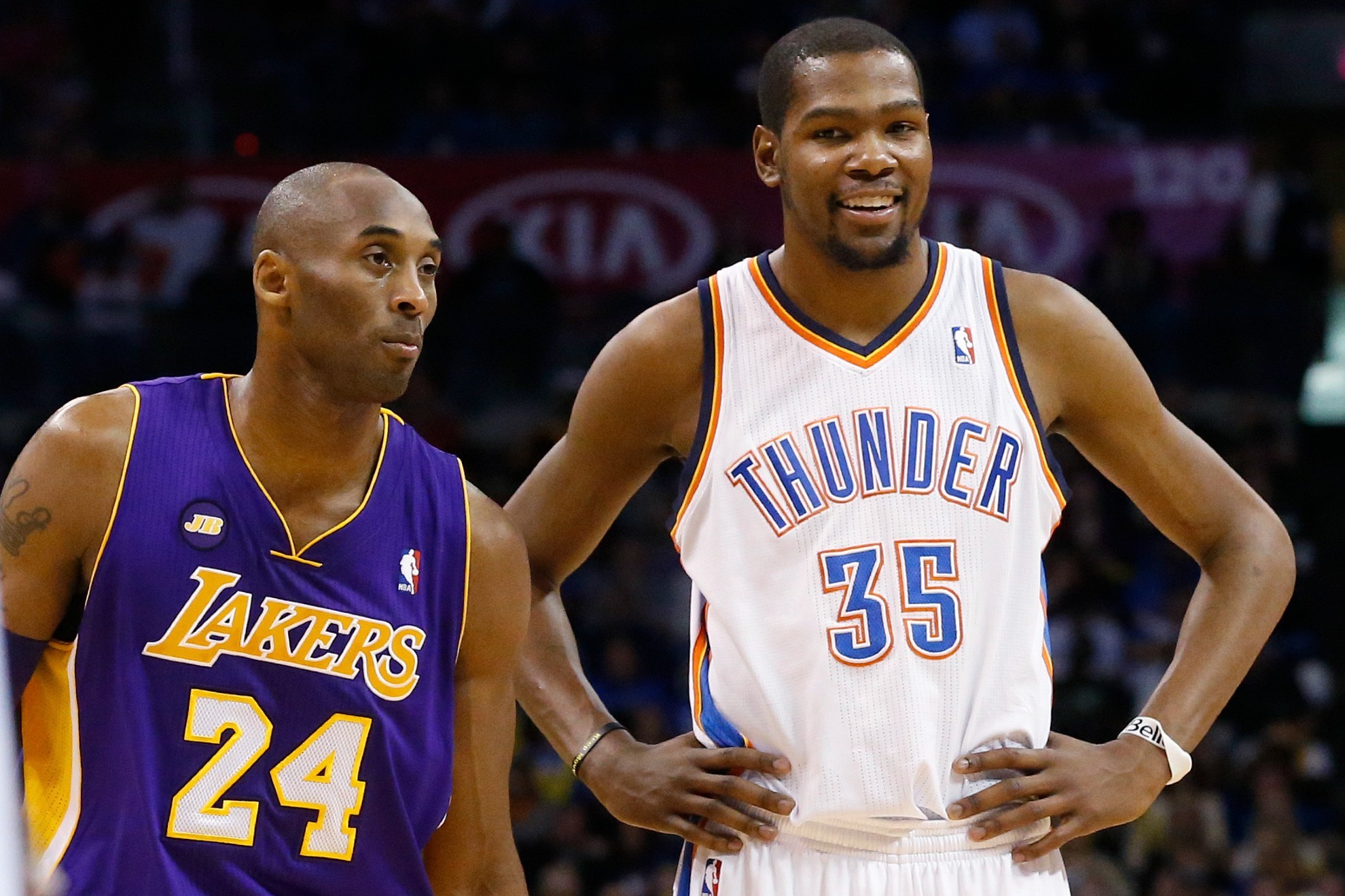 Kevin Durant se vuelve a lesionar y resurge el consejo que Kobe Bryant le dio | AP