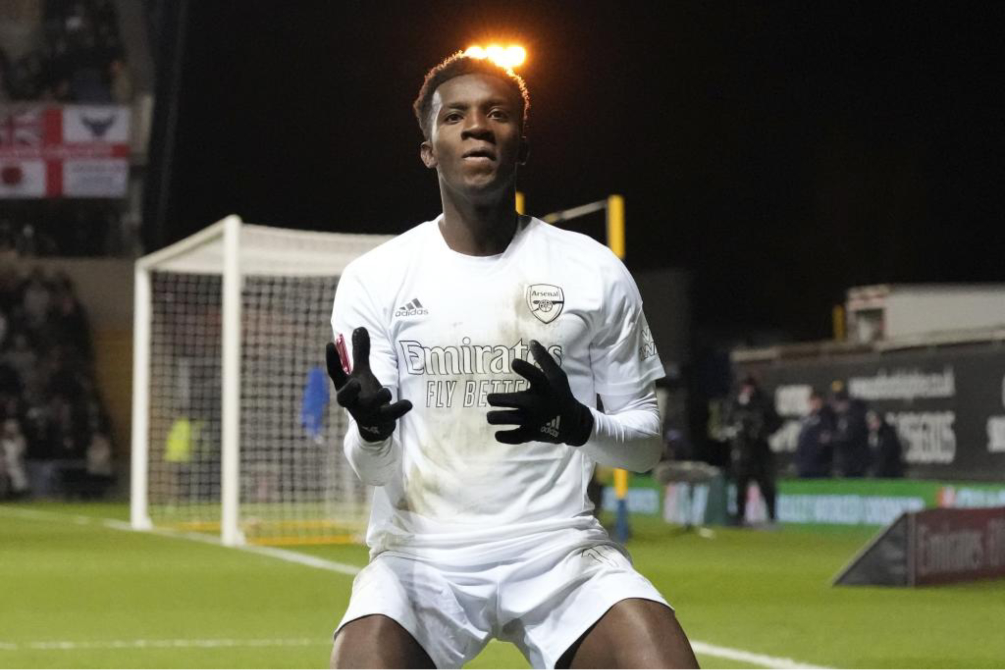 Nketiah celebra el gol ante el Oxford United.
