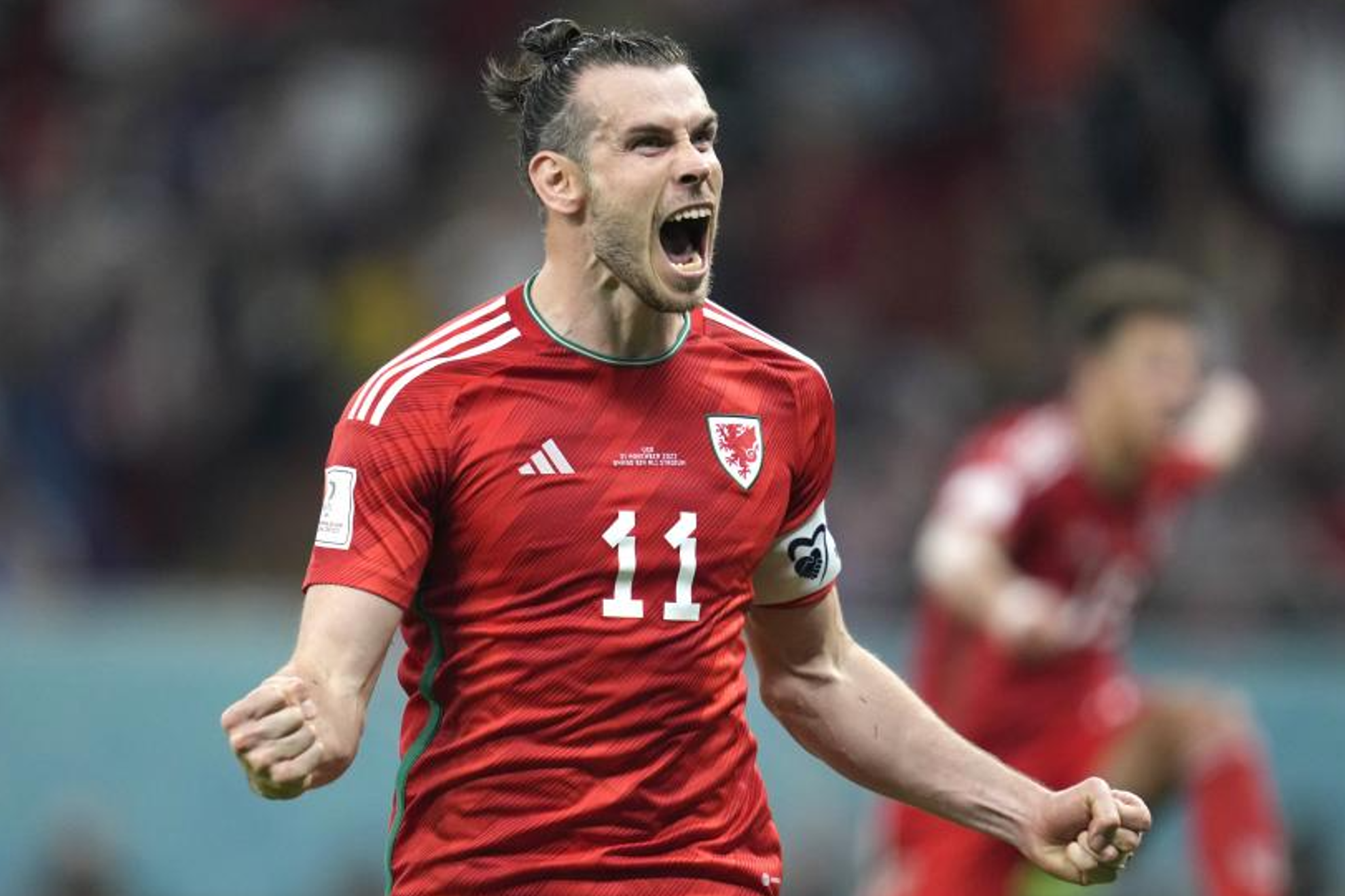 Gales tienta a Bale: "Tendremos una conversación en unas semanas"