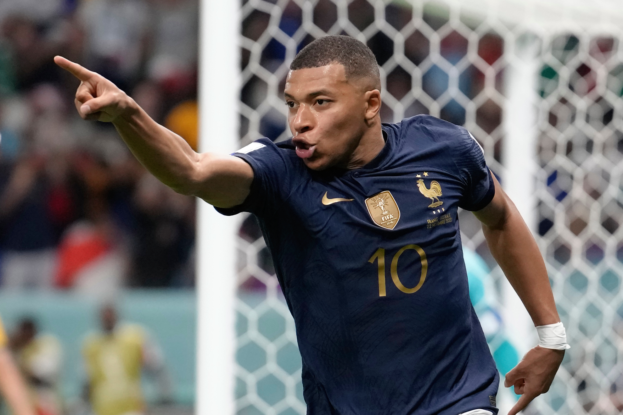 Ex-PSG player questions Mbappe's France captaincy credentials