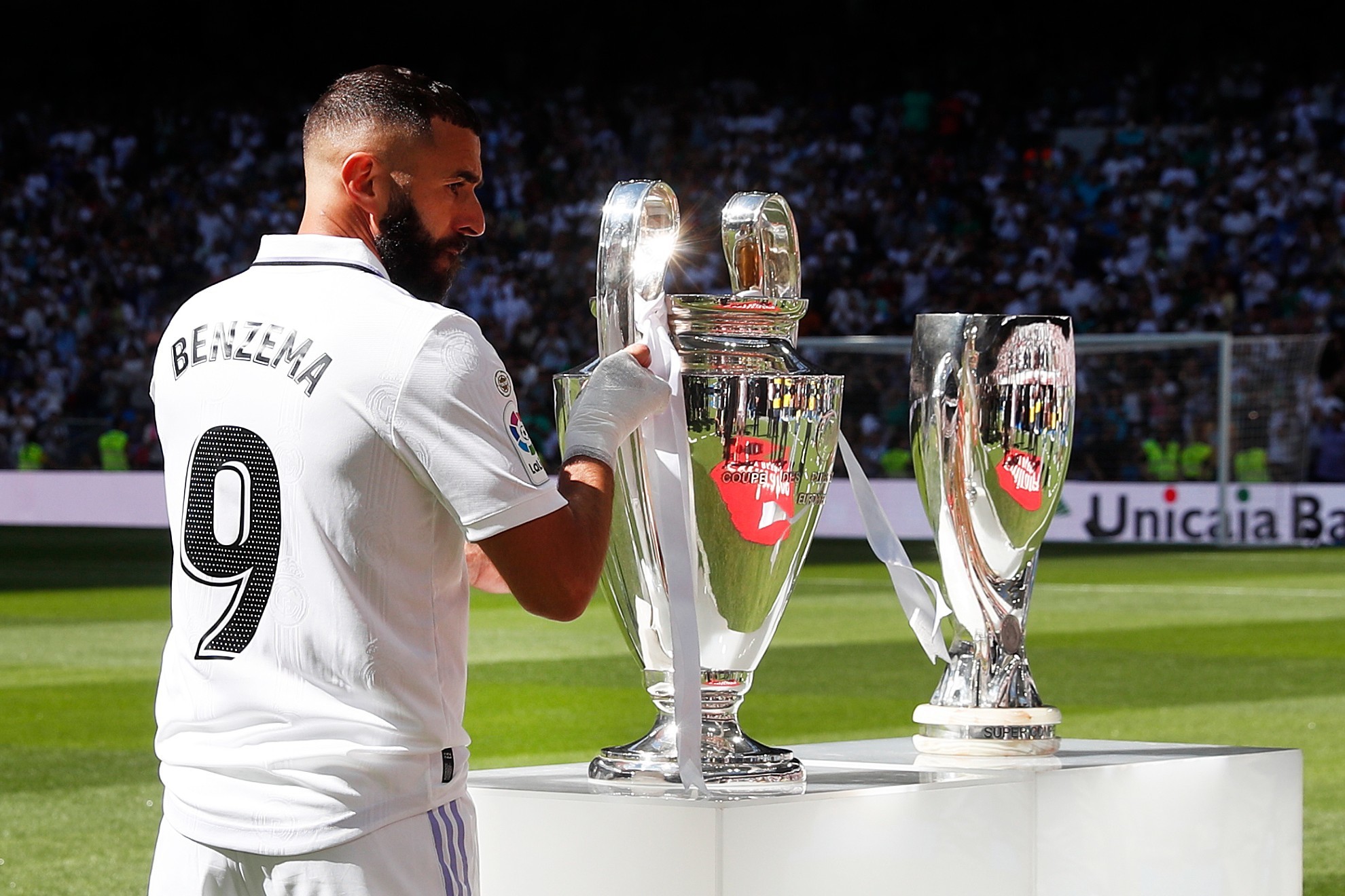 Benzema, con la Champions y la Supercopa de Europa, los dos últimos títulos internacionales del Madrid