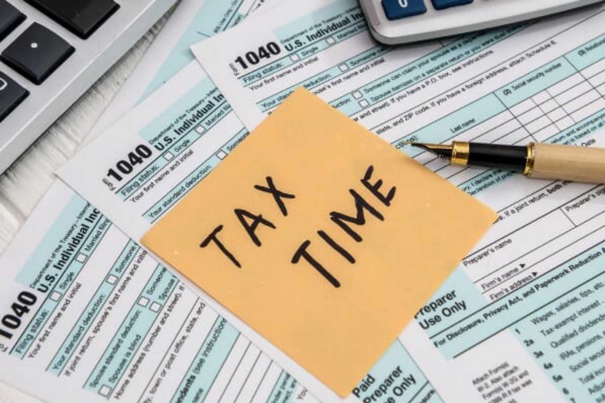 Tax deadlines 2023: What's the earliest date to file taxes?