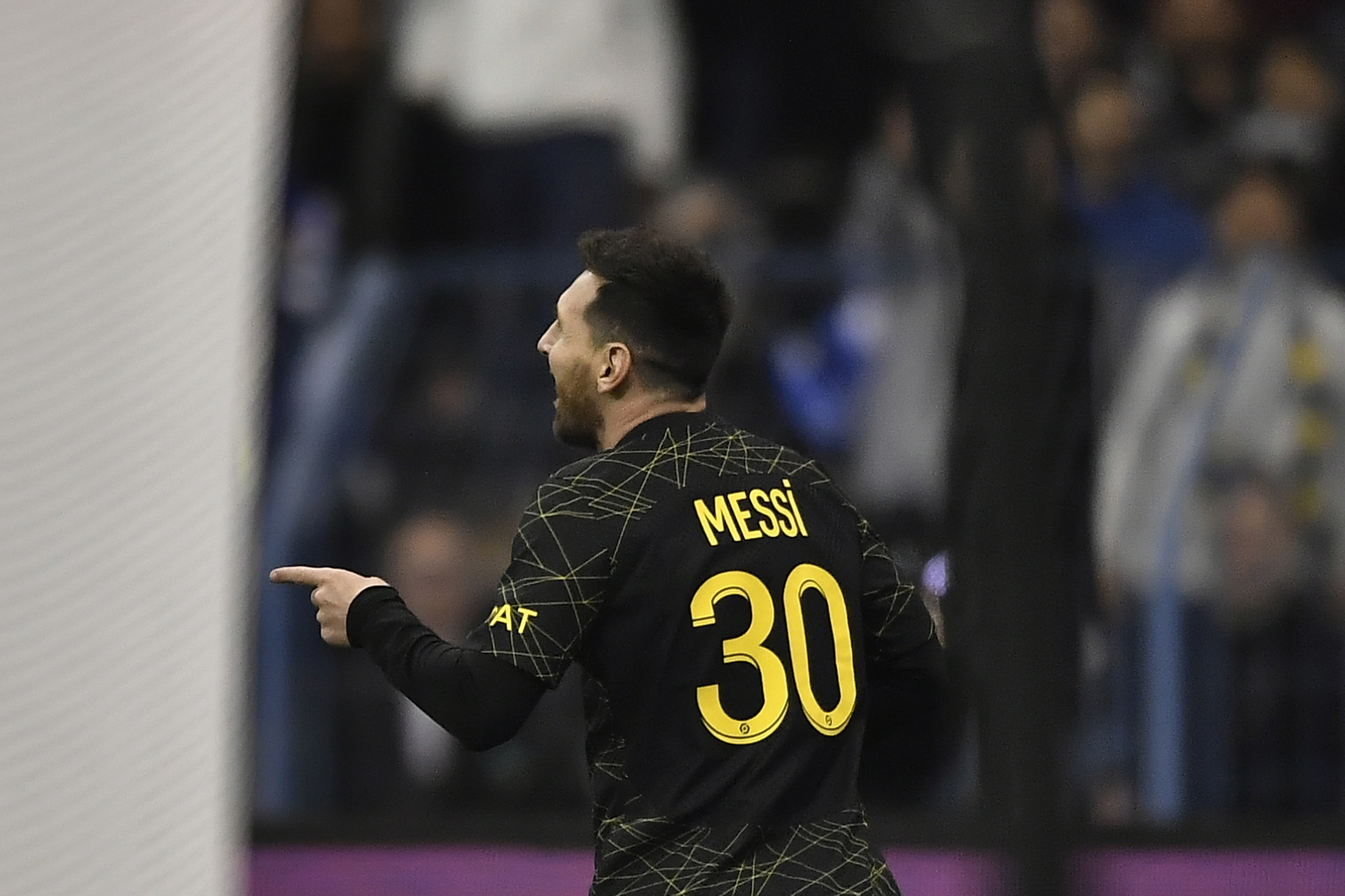 Messi celebra su gol ante el Riyahd Season.