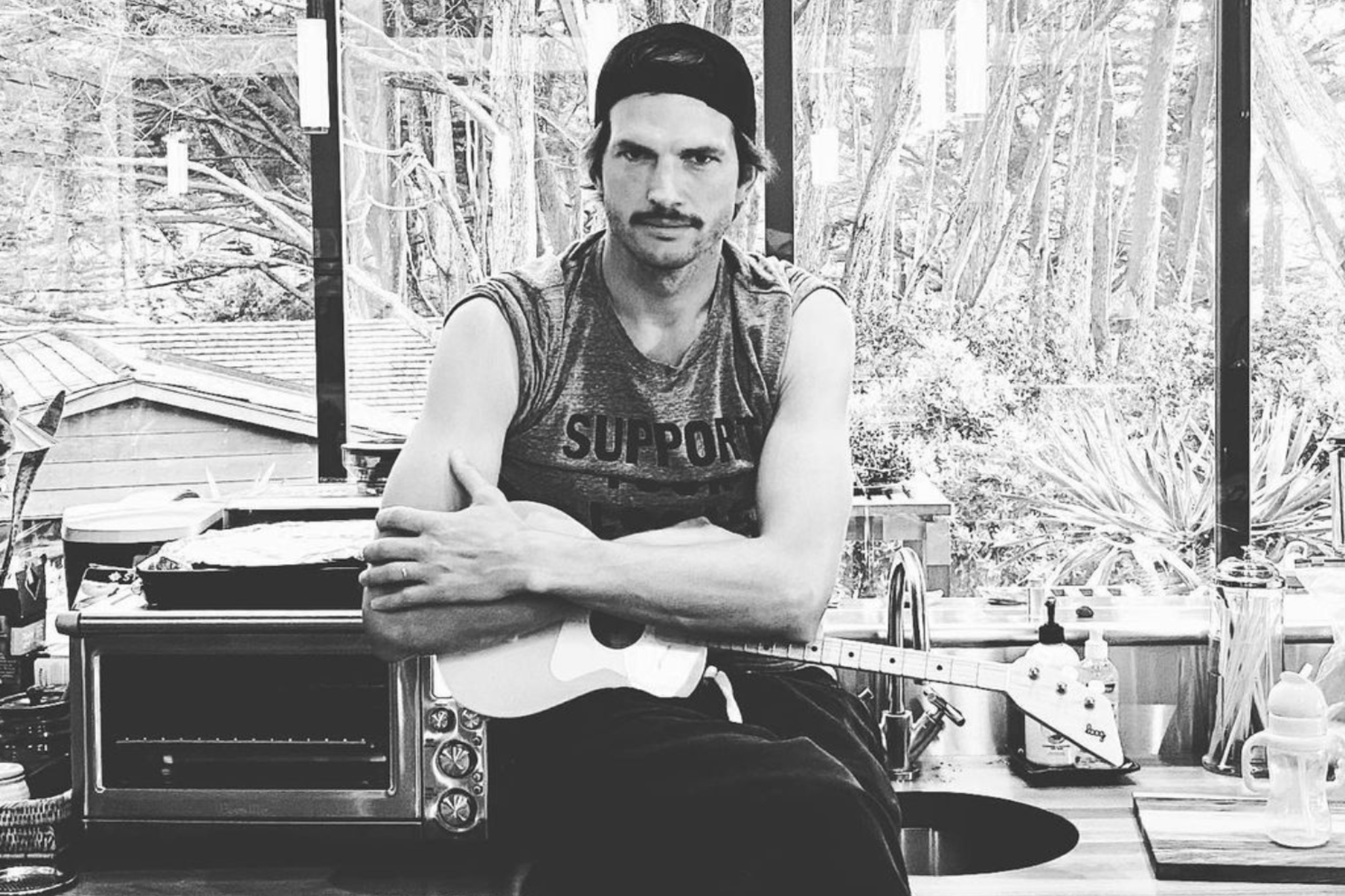 Image taken from Ashton Kutcher's official Instagram account