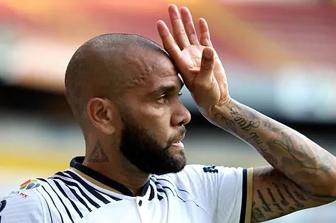 The multi-million dollar salary Dani Alves has lost at Pumas revealed in hearing with judge
