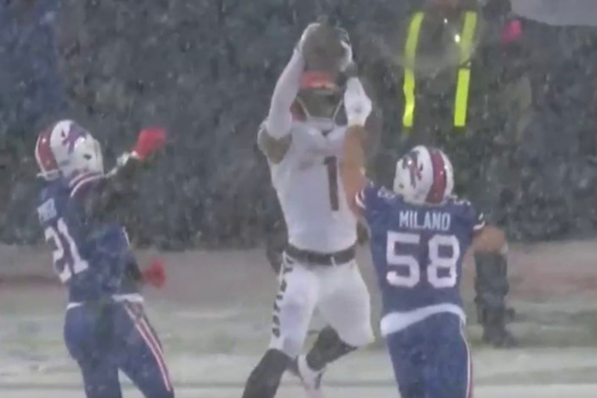 Cincinnati Bengals 3rd touchdown attempt vs Bills sparks controversy over referee's decision