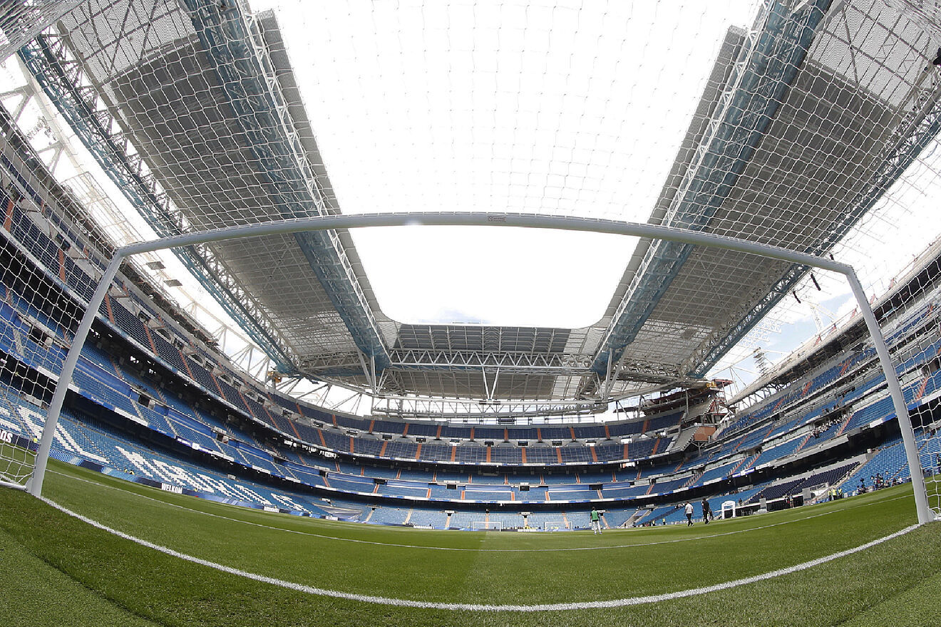 María José Hostalrich: "300 entradas del aforo que hay en el Bernabéu es una ridiculez"