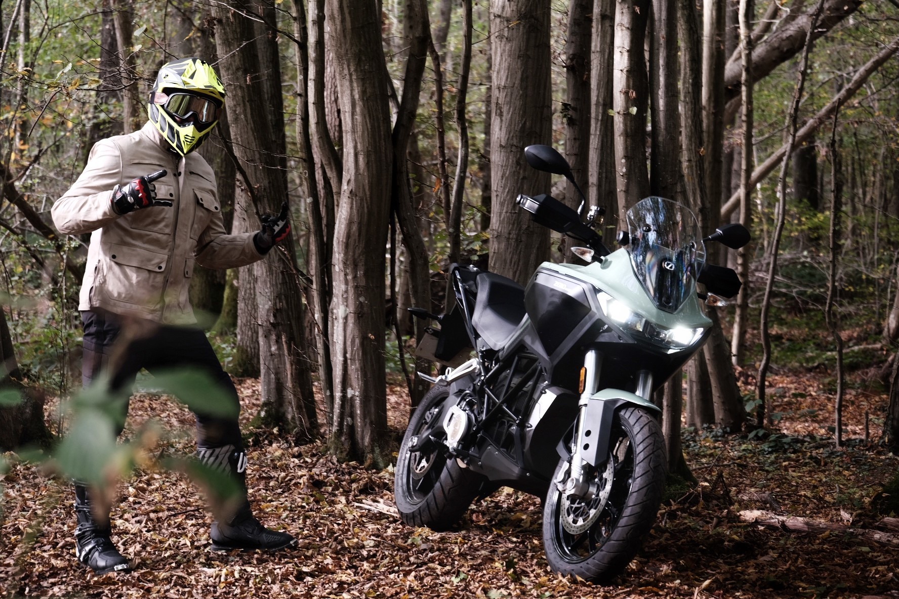 DSR/X de Zero Motorcycle, adrenalina eléctrica 'trail adventure'.... ¡Flipante!