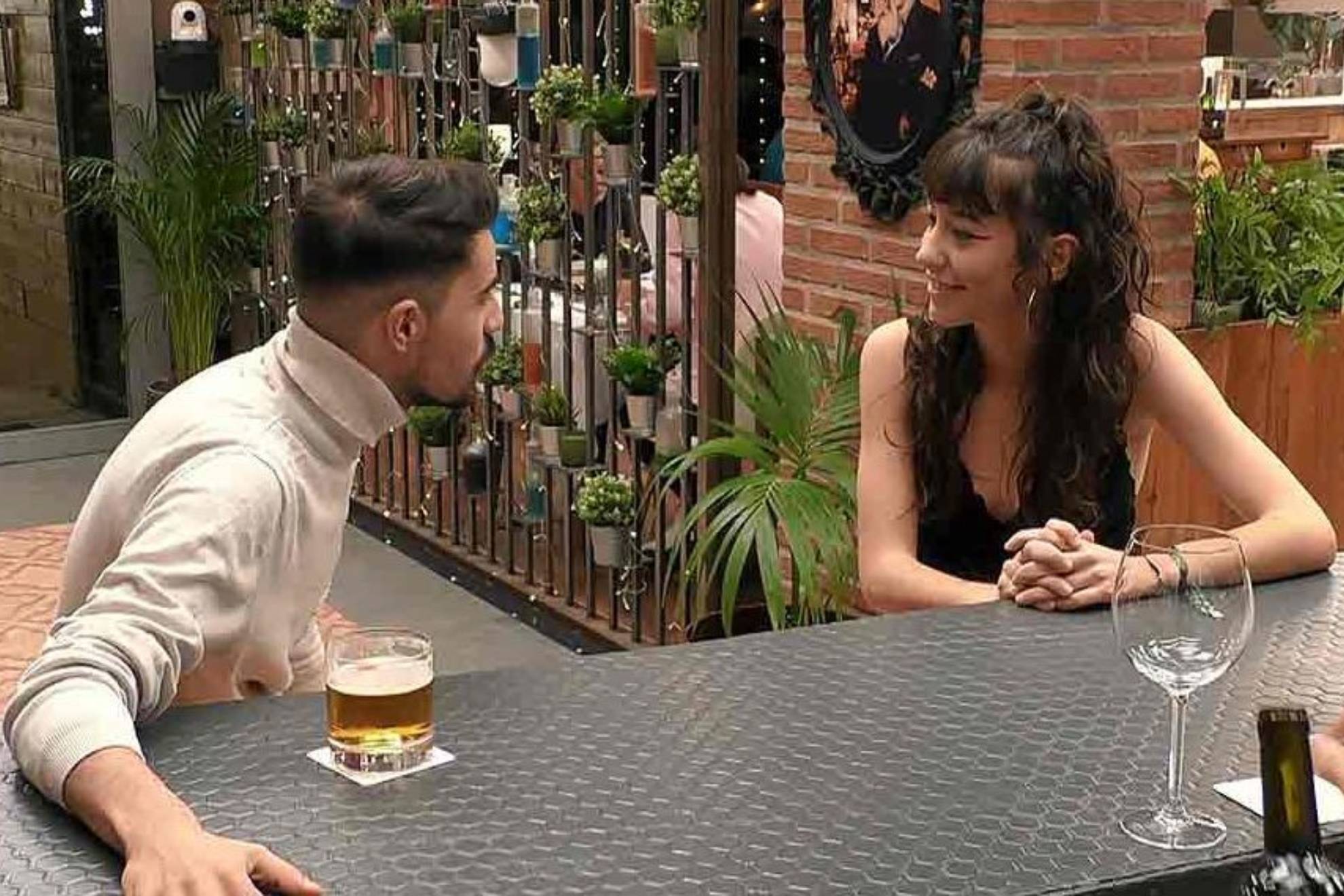 La gran sorpresa de dos solteros al verse en 'First Dates': "Mi ex es tu ex, en Jaén somos endogámicos"