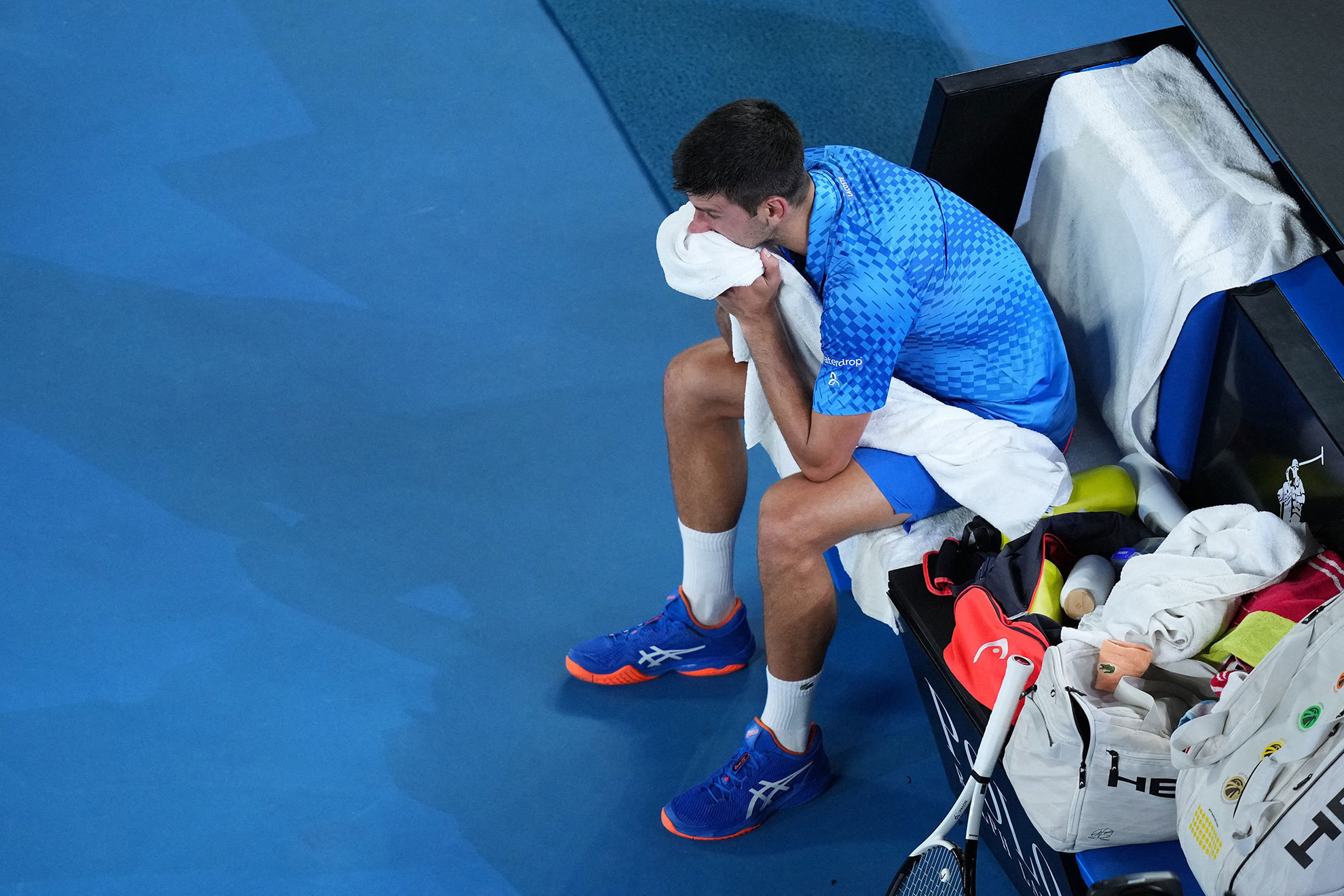 Djokovic se lesionó el tendón de la corva en el torneo de...