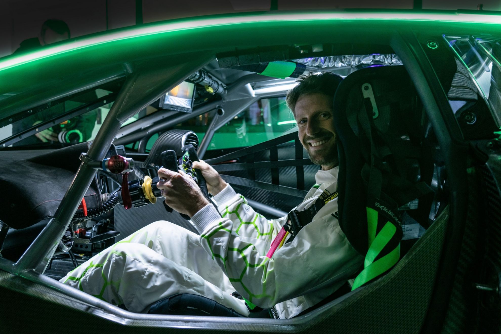 La vuelta a la F1 es una quimera... pero su futuro como piloto de Lamborghini s es seguro.