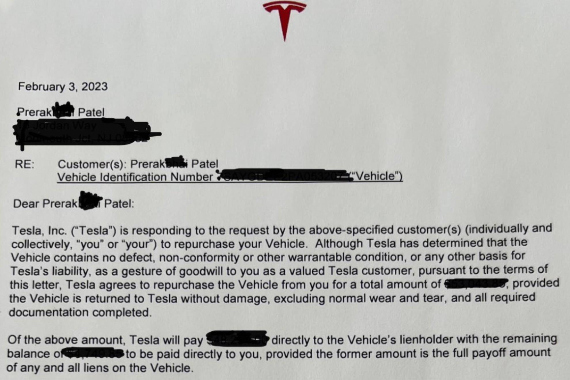 La carta de Tesla en la que se anuncia que recompran el coche tras el caso del volante.