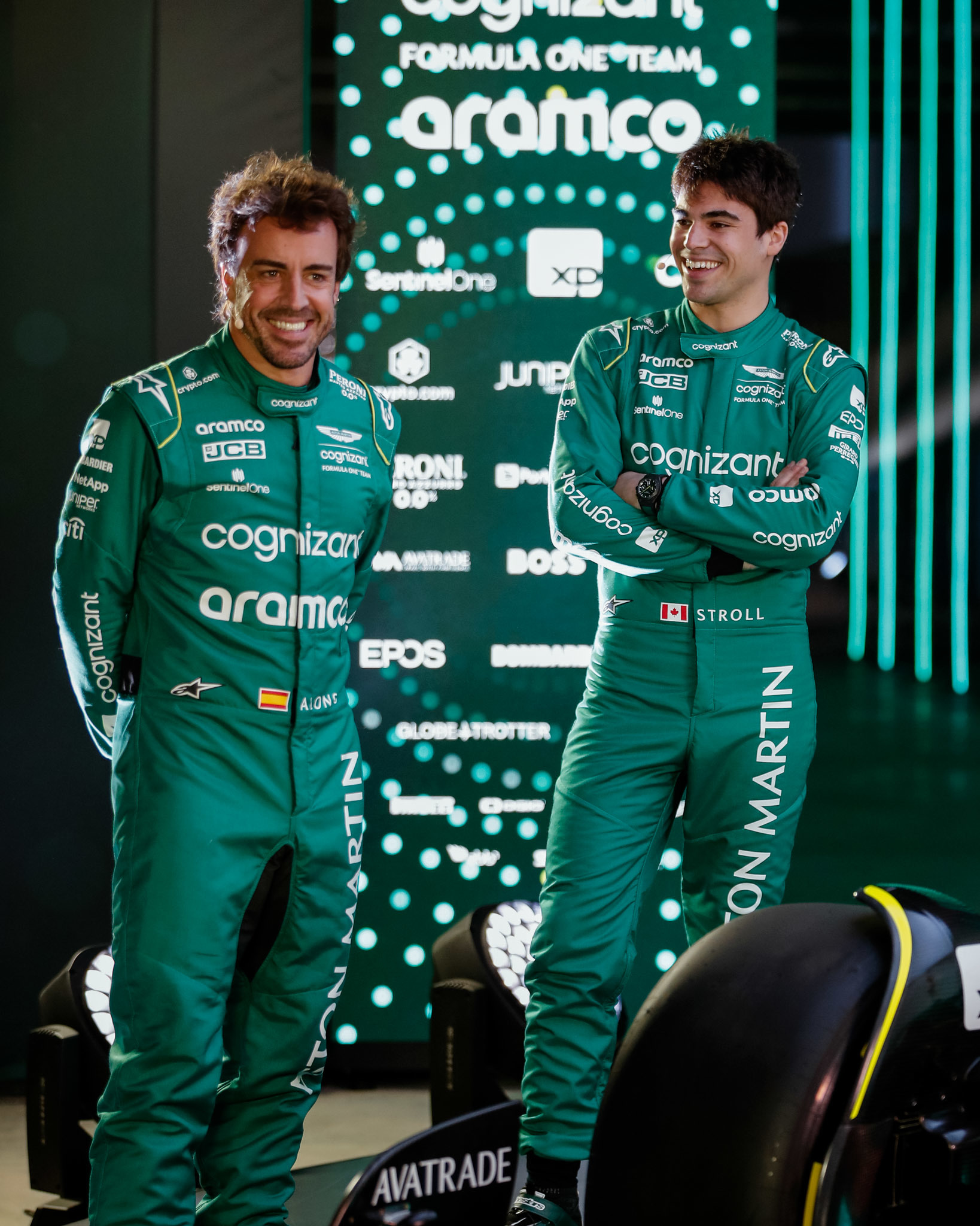 Alonso y Stroll, durante la presentacin de ayer en Silverstone.