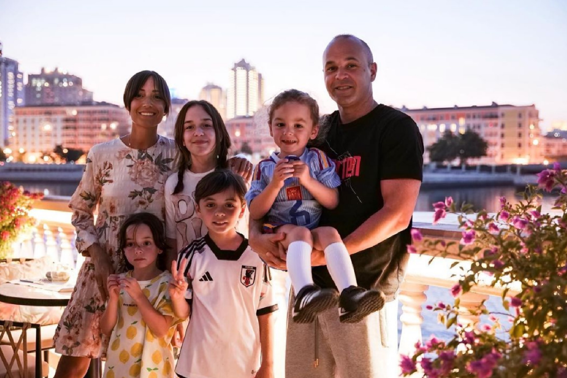 Andrs Iniesta y su familia.