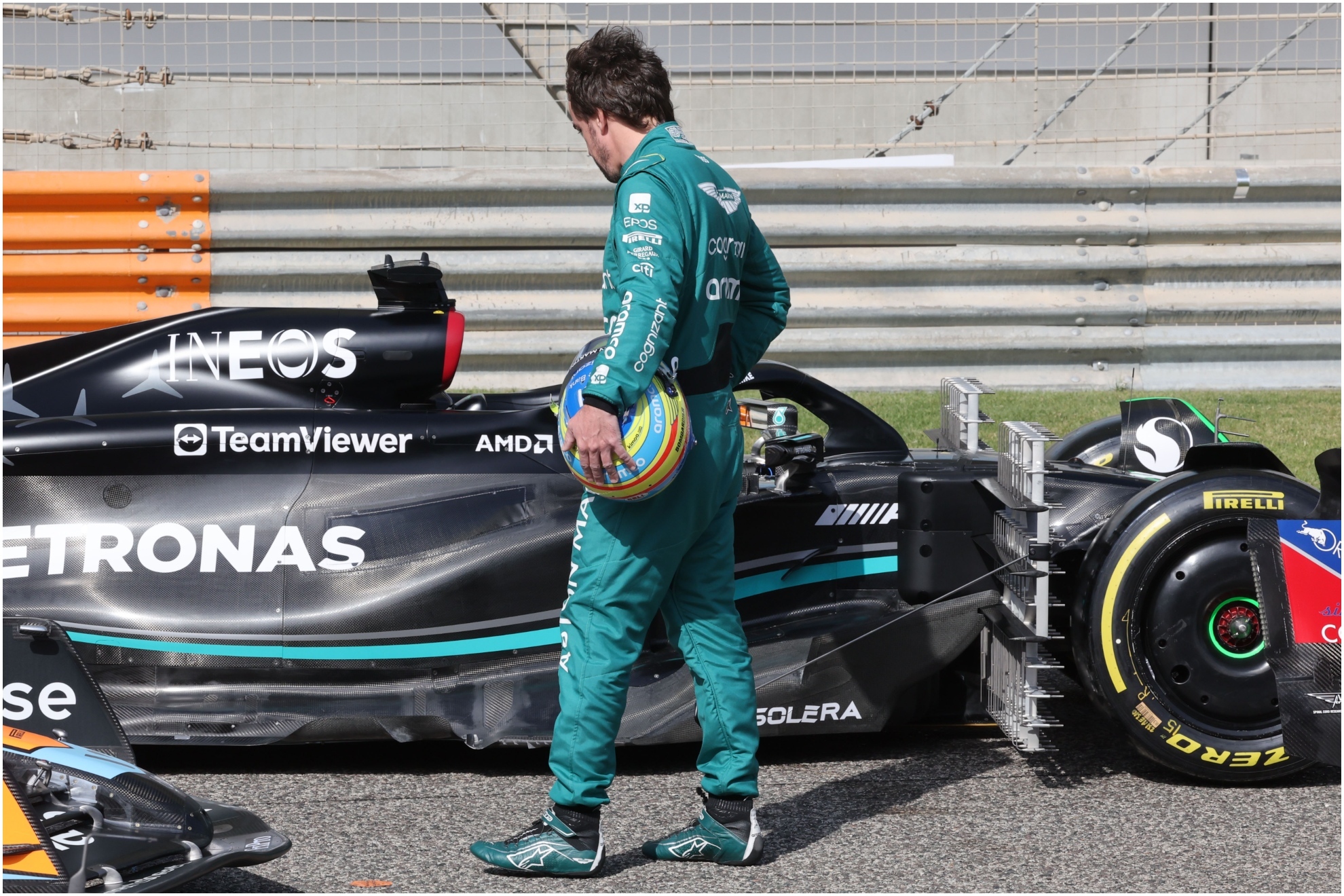 Alonso 'espa' el Mercedes W14.