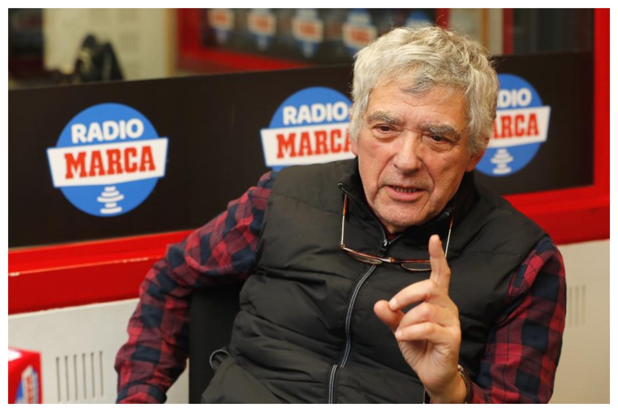 Villar, en los estudios de Radio Marca, en el porgrama 'Goles' de Pedro Pablo Parrado