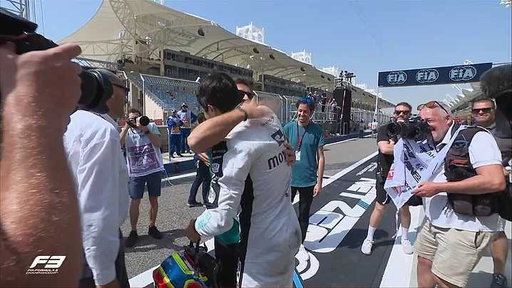 Alonso ya 'gana' en Bahrin gracias a Pepe Mart