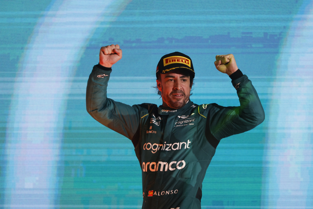 Lobato: "Fernando ha vuelto, tiene coche para meter los codos a Hamilton y Ferrari"
