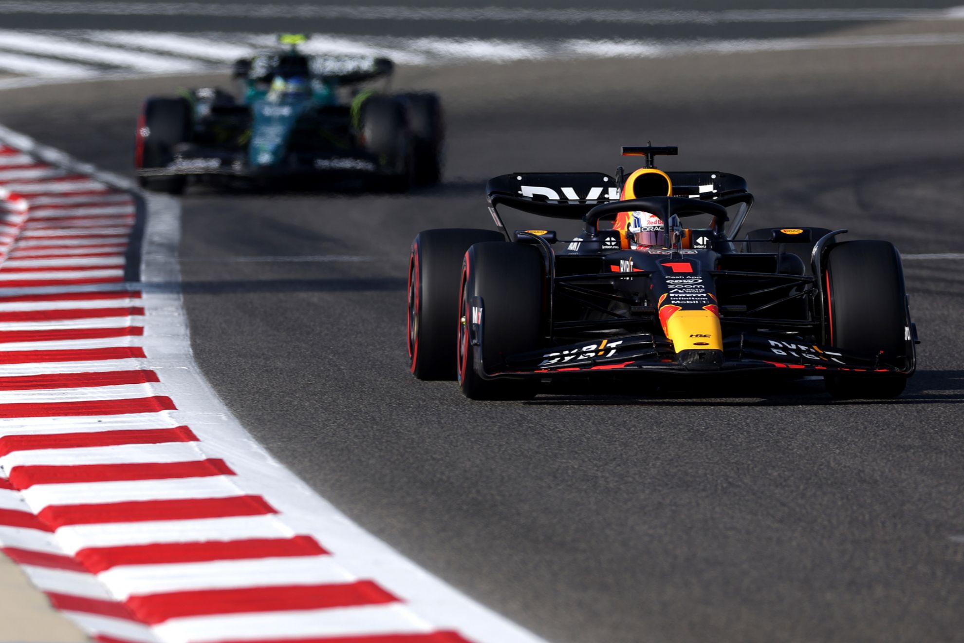 Veremos en prximas carreras un duelo directo entre Alonso y Verstappen?