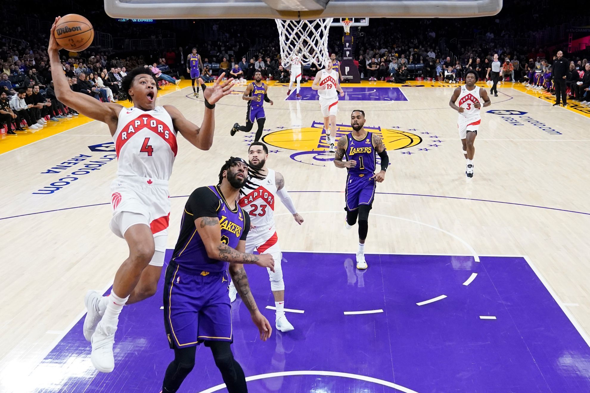 Lakers win home game over Raptors