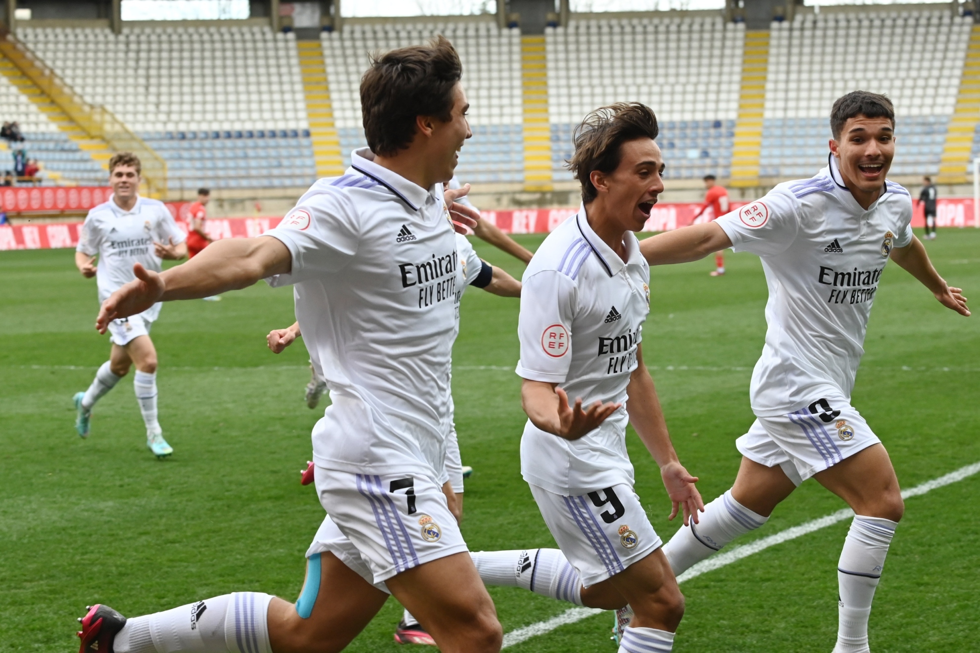 Gonzalo, Pol Fortuny y Yusi, celebrando un gol en la final de Copa.