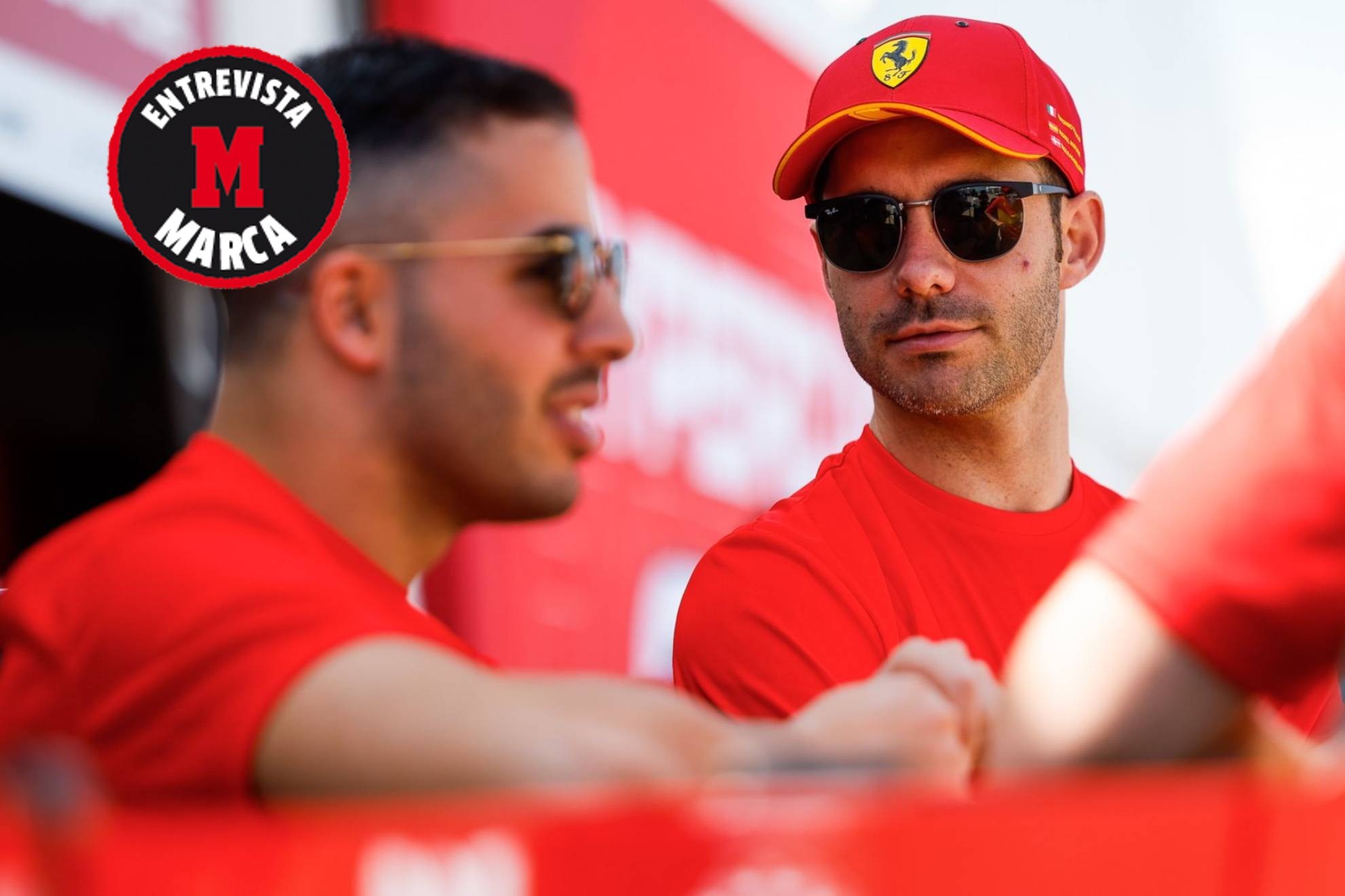 Miguel Molina (derecha) junto a su compañero en el Ferrari 50, Antonio Fuoco.