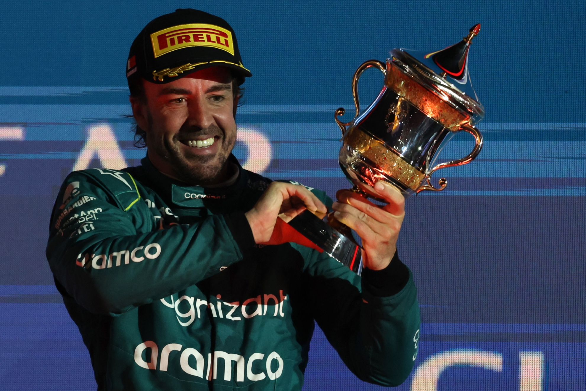 Alonso en el podio de Bahrein.
