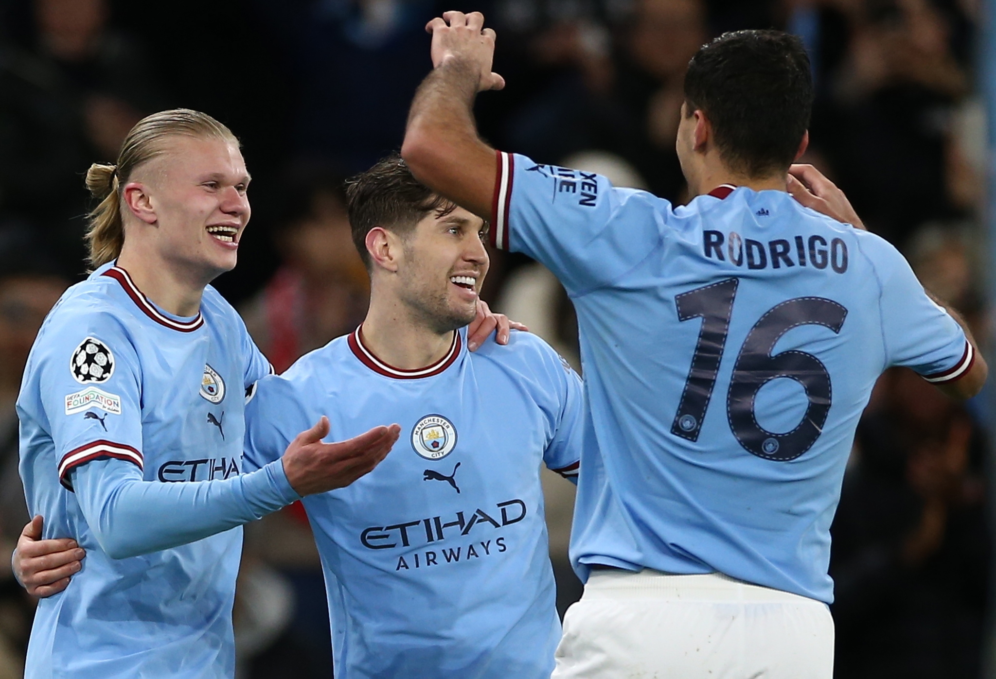 Manchester (United Kingdom), 14/03/2023.- Manchester City's Erling  lt;HIT gt;Haaland lt;/HIT gt; celebrates with teammates after scoring the 5-0 during the UEFA Champions League Round of 16, 2nd leg match between Manchester City and RB Leipzig in Manchester, Britain, 14 March 2023. (Liga de Campeones, Reino Unido) EFE/EPA/Adam Vaughan
