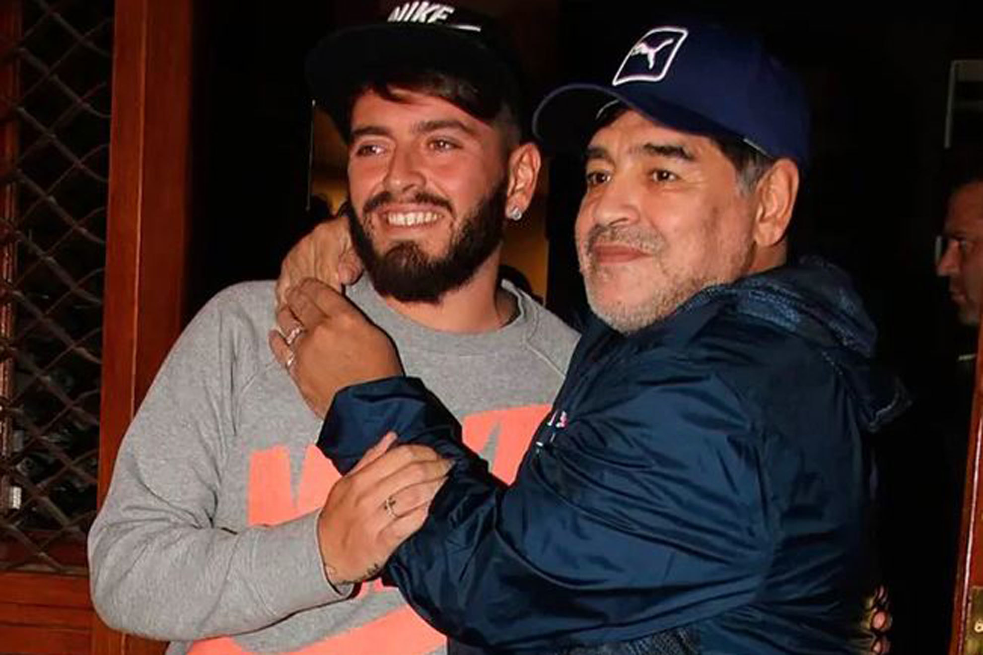 Diego Maradona Junior y Maradona, en una foto de archivo.
