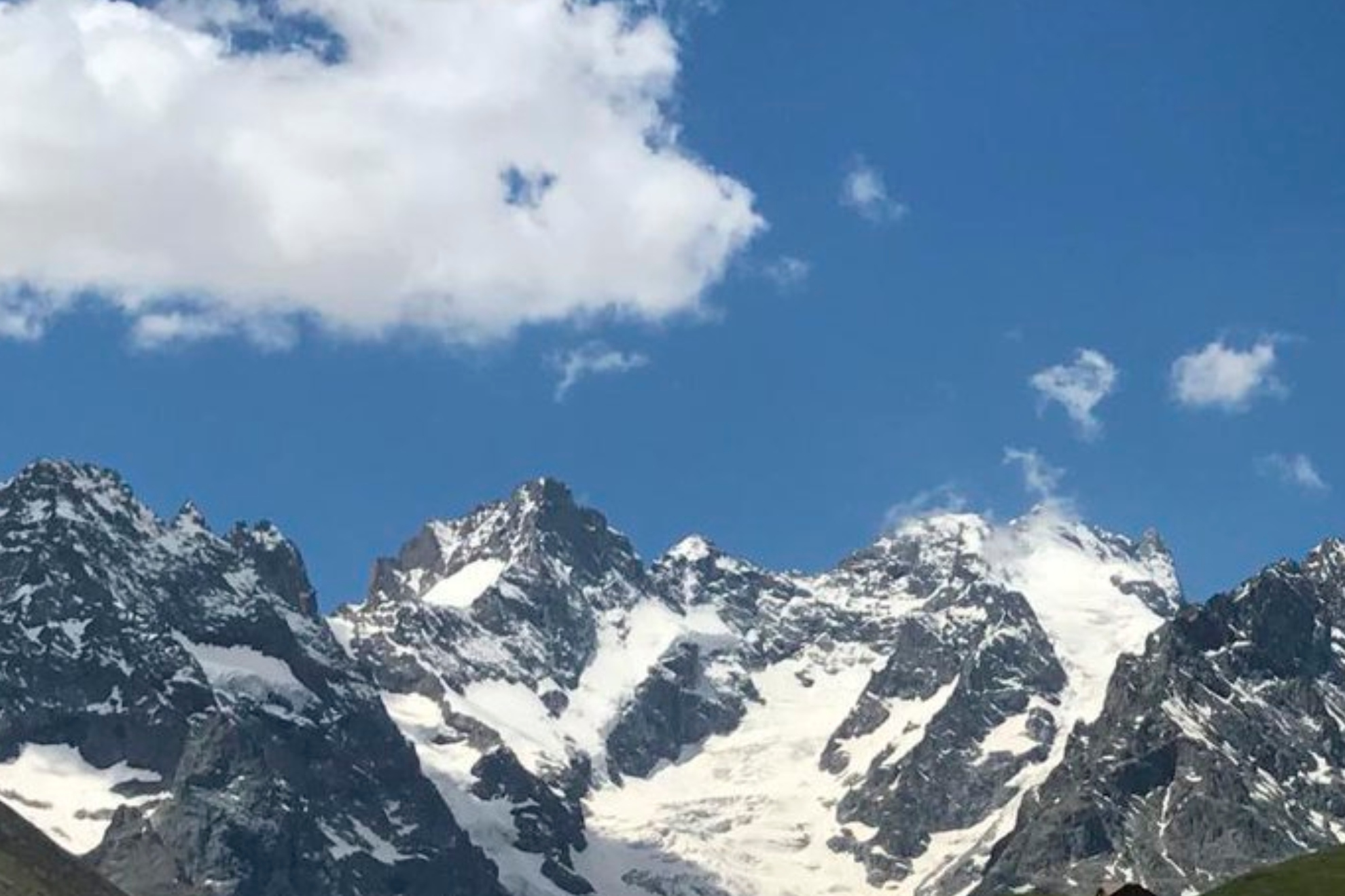 Encuentran el cuerpo de la segunda esquiadora muerta en un alud en los Alpes