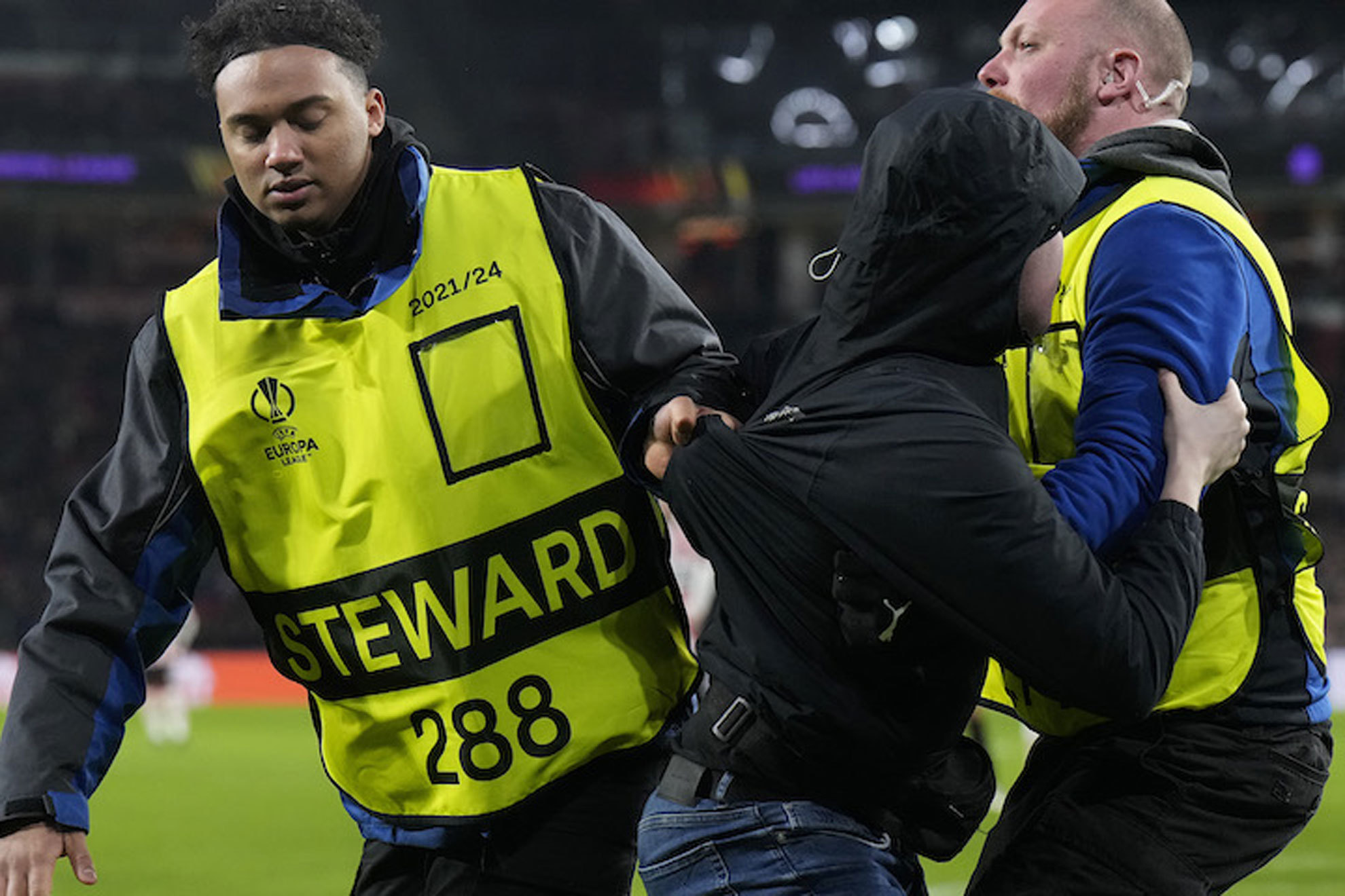PSV impose 40-year ban on fan who assaulted Sevilla goalkeeper
