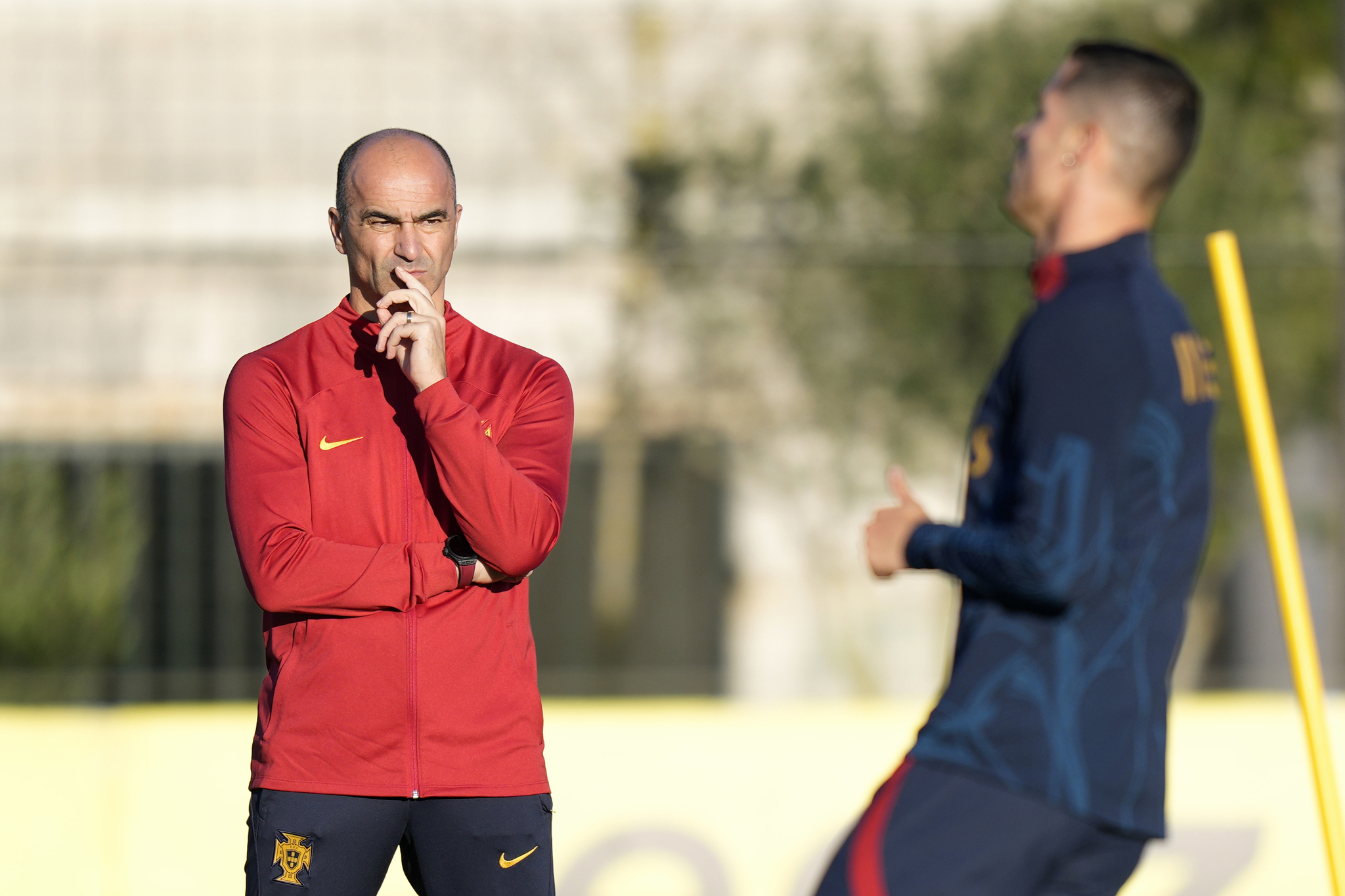 Roberto Martnez y Cristiano, en un entrenamiento.