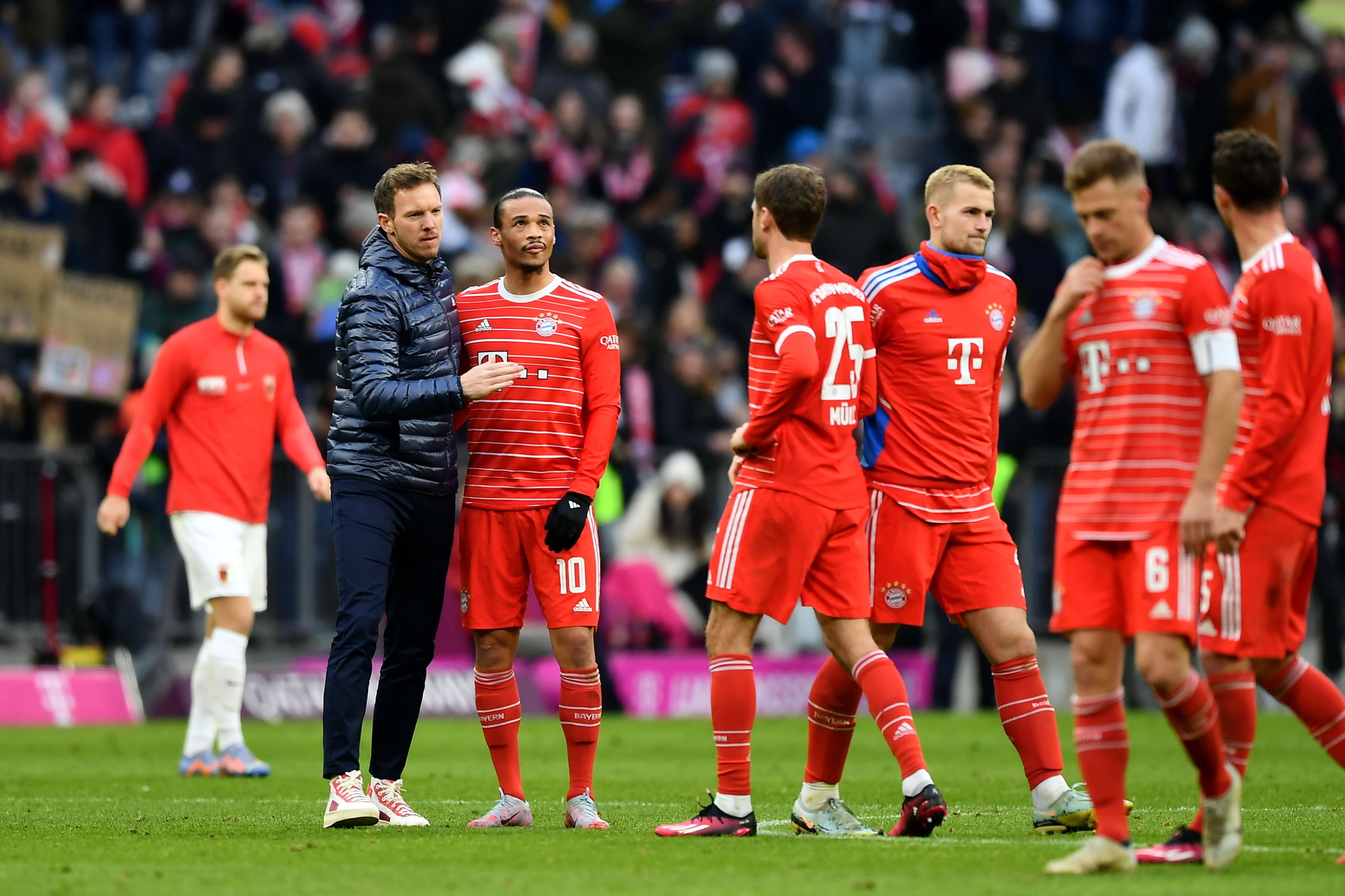 Nagelsmann, con los jugadores del Bayern.