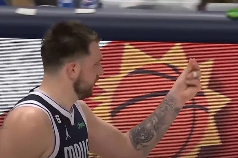 Doncic's gesture to referee