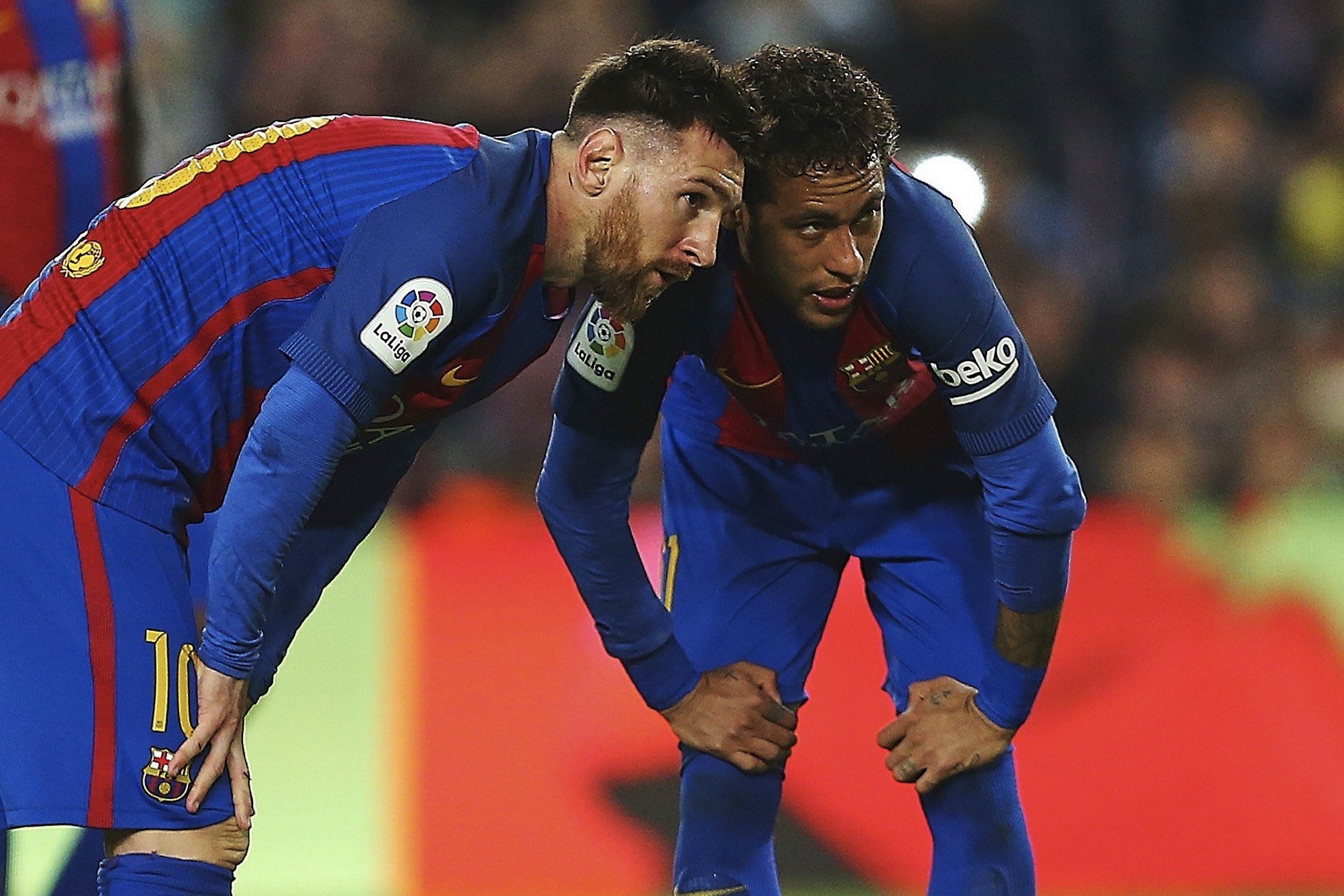 "Neymar y Messi exageran: dejarán de pitarles faltas si siguen dramatizando sus caídas"