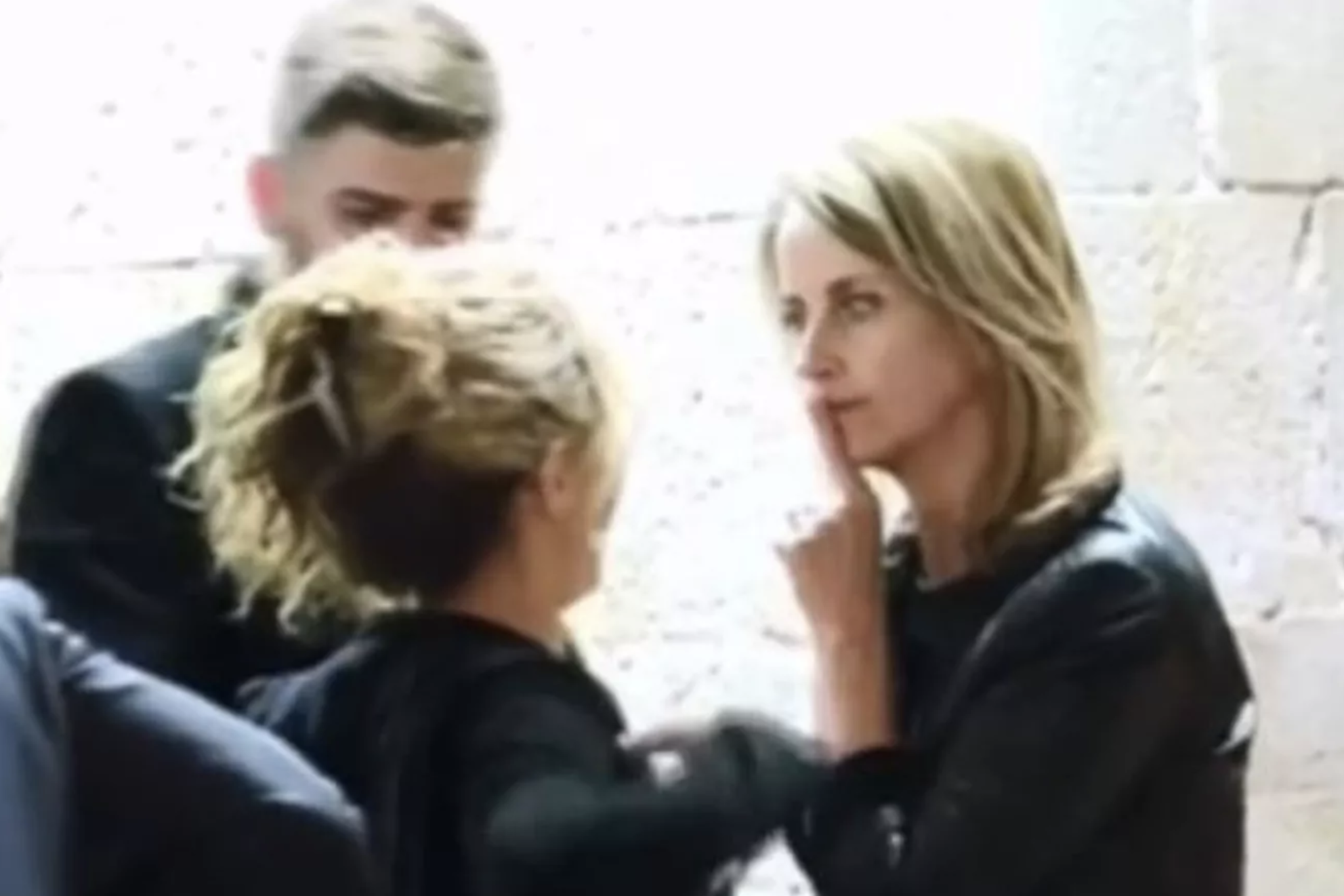 Pique's mom and Shakira allegedly came to blows in front of children