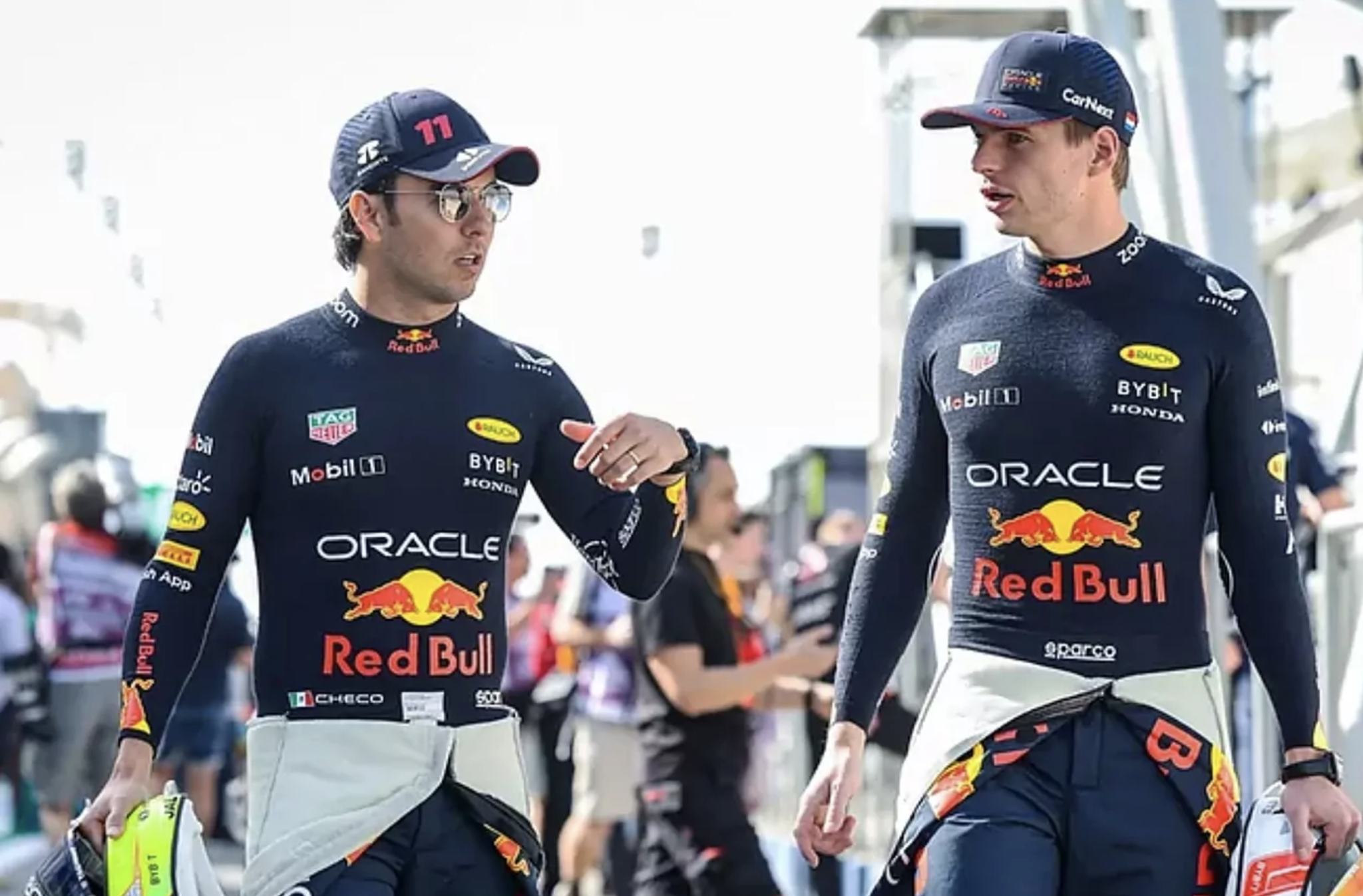 Five reasons why Checo Perez should 'rebel' against Verstappen