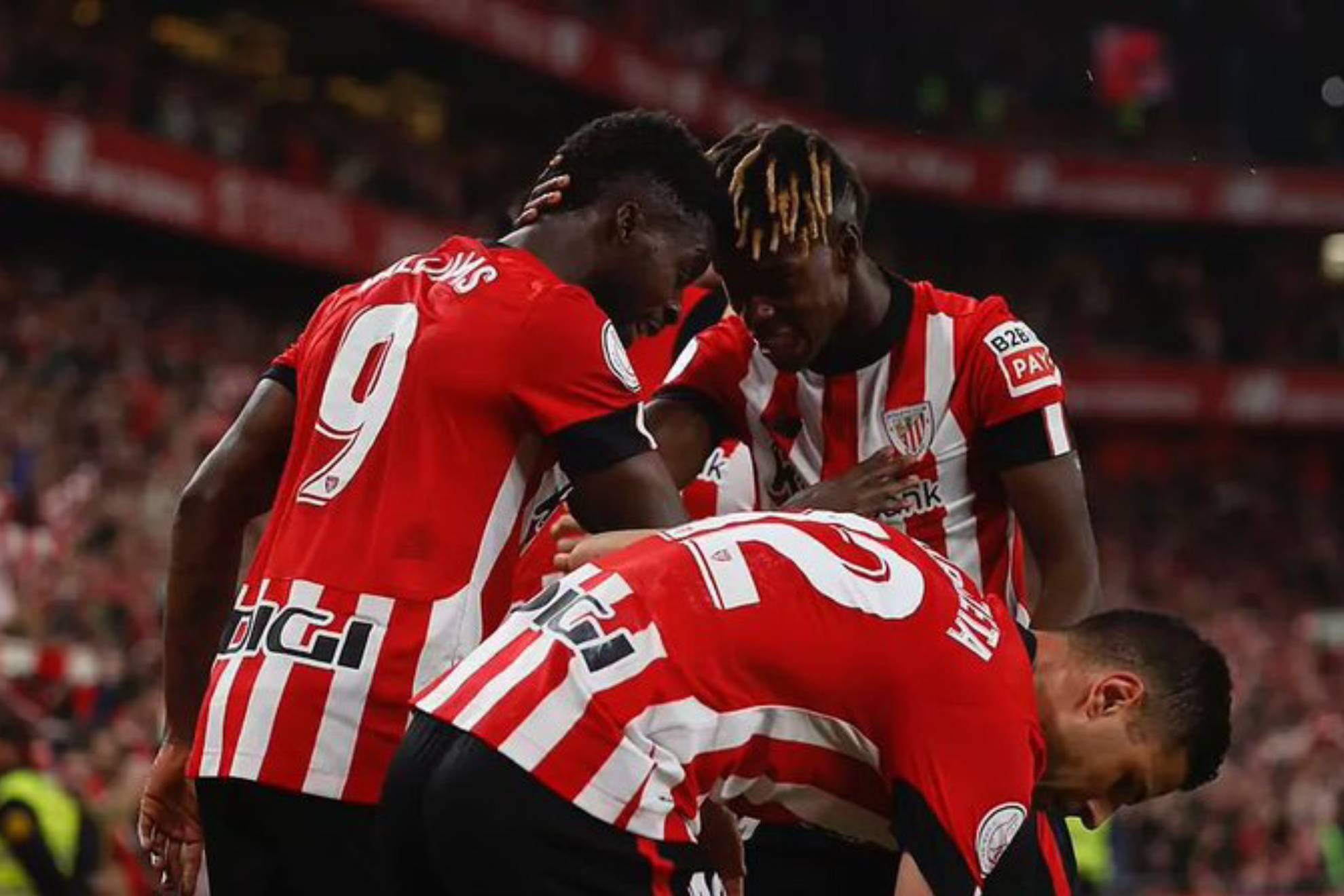 Los hermanos Williams celebrando gol con el Athletic de Bilbao