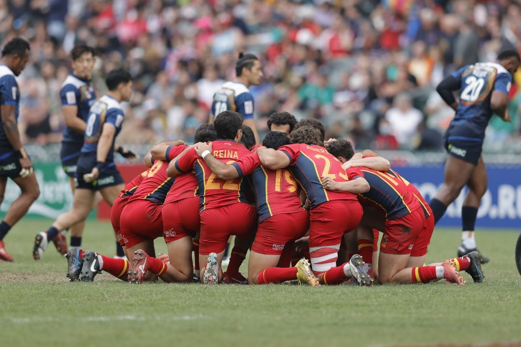 España sigue en Singapur la lucha por la permanencia en las Series Mundiales