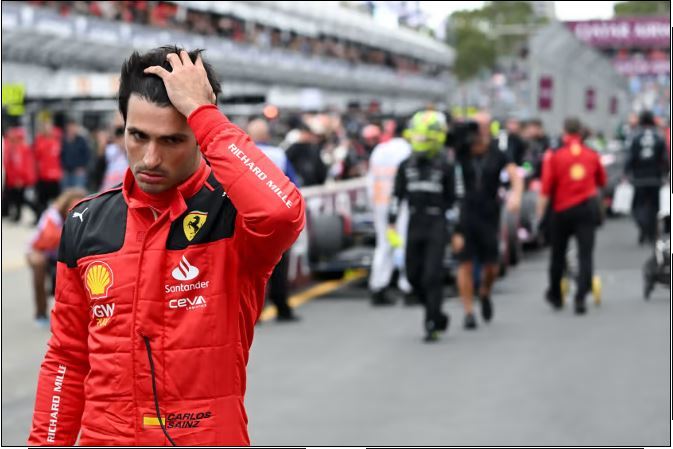 Carlos, cariacontecido al acabar el GP de Australia del pasado domingo.
