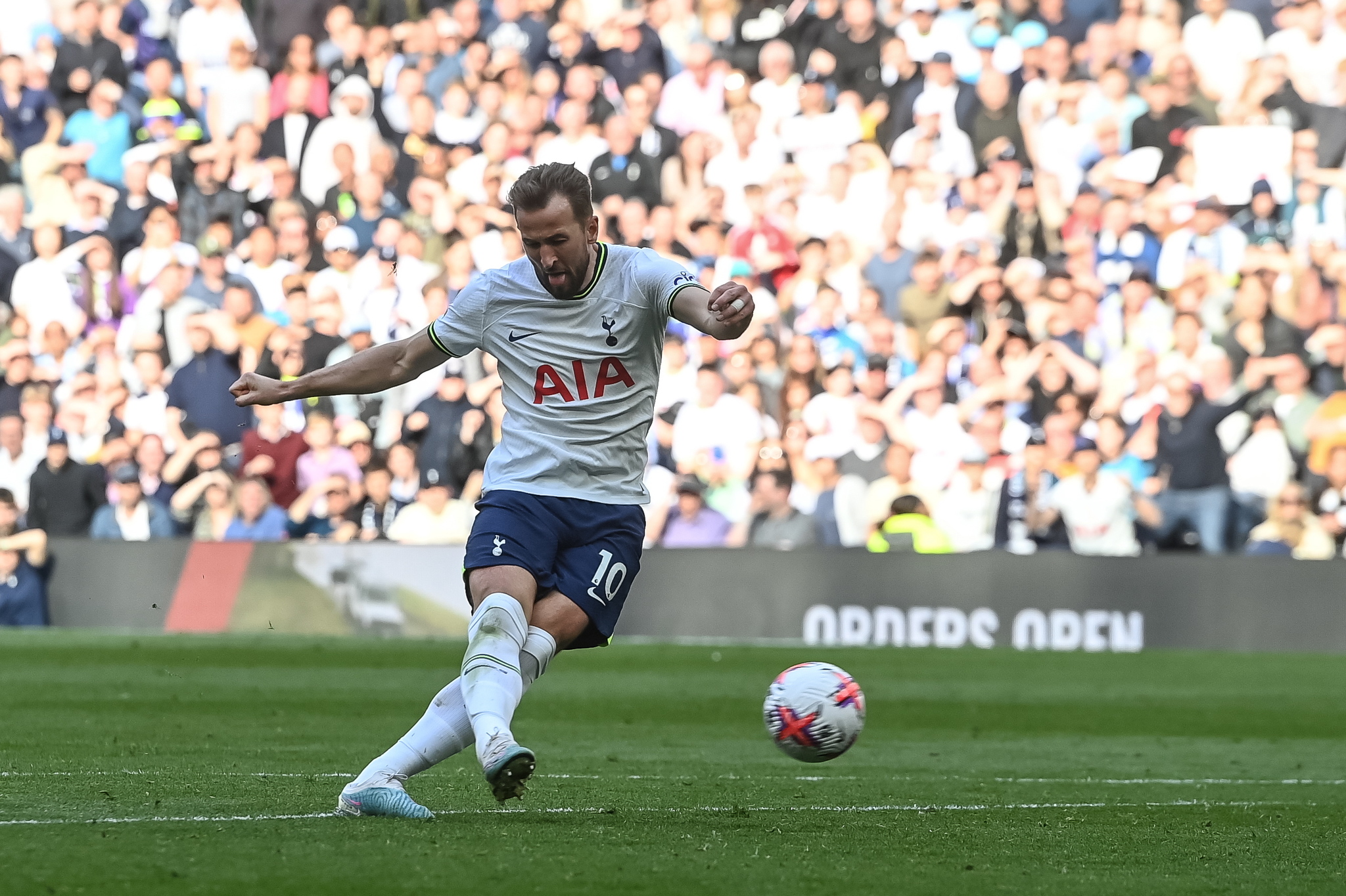 Harry Kane vuelve a marcar con el Tottenham.
