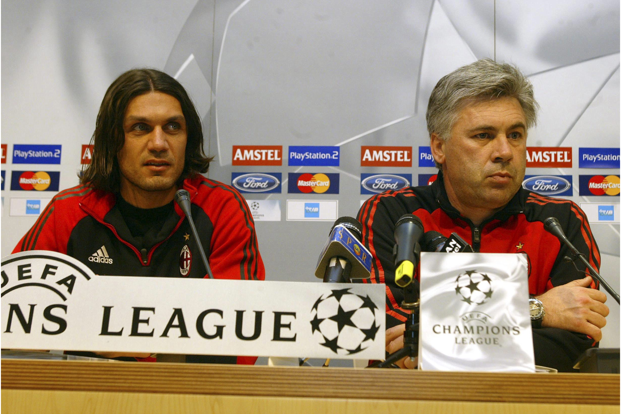 Paolo Maldini and Carlo Ancelotti in an AC Milan press conference