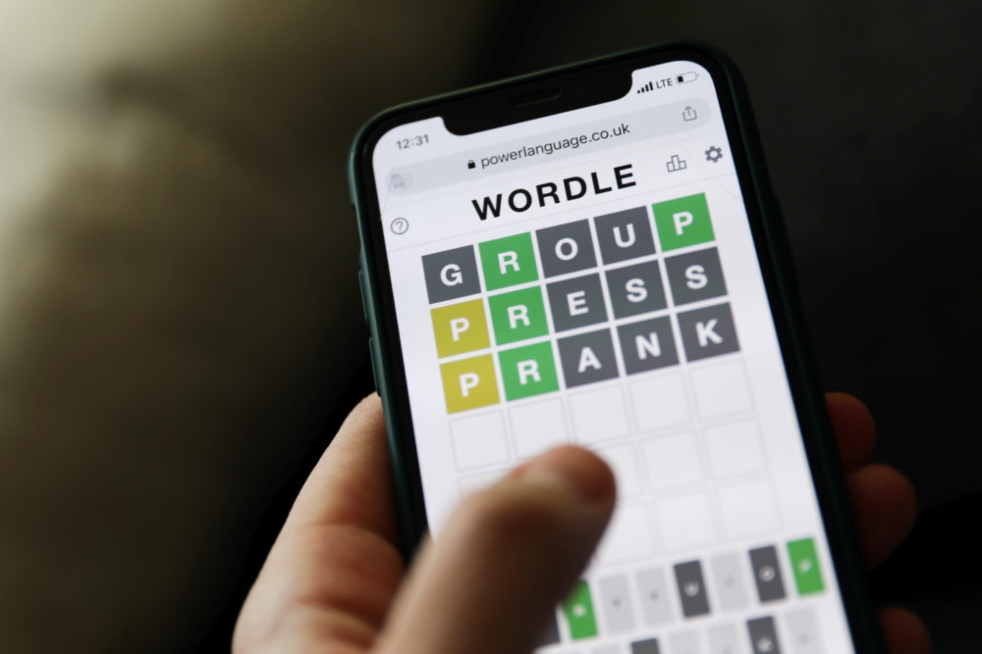 Wordle espaol hoy, 10 de abril: normal, tildes y cientfico | Soluciones y pistas para adivinar la palabra